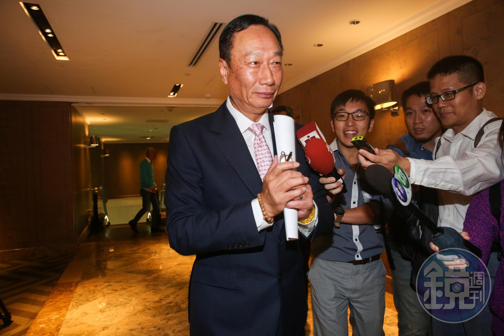 鴻海董事長郭台銘認為，台灣經濟需要結構性改變。