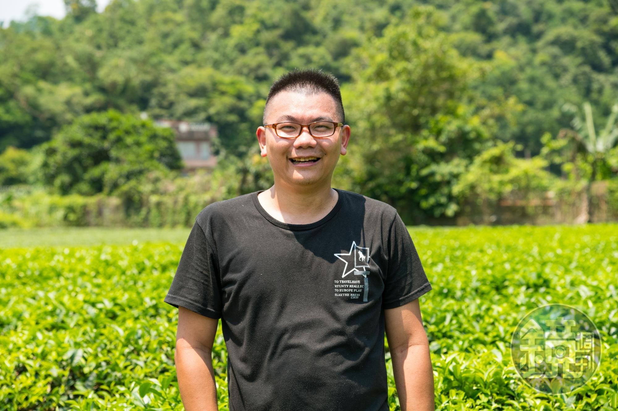 「正福茶園」第四代老闆游正福希望有更多人認識冬山好茶。