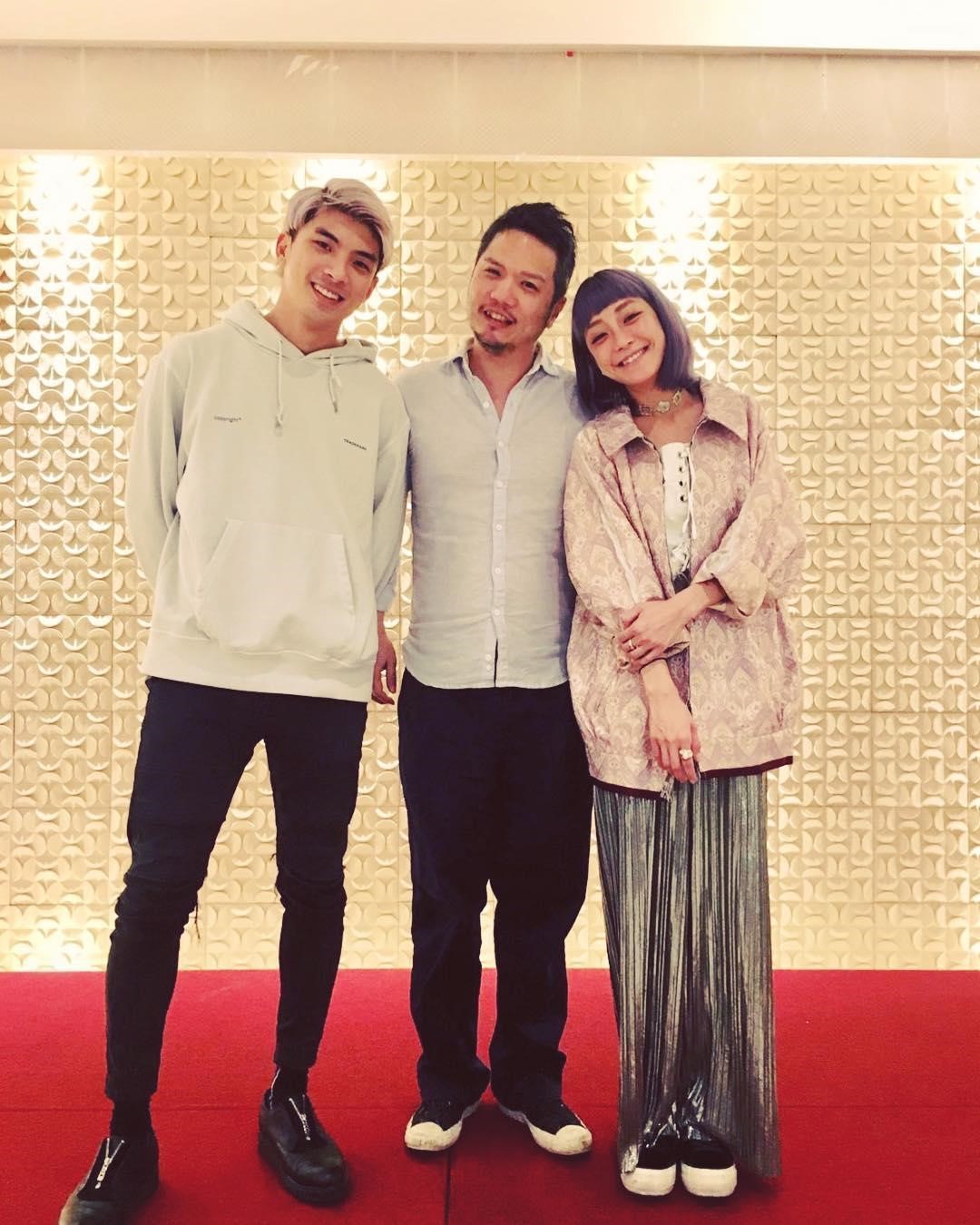 林哲熹（左）二度與導演孫啟明（中）合作，兩人培養出猶如朋友般的好感情。右為謝欣穎。（翻攝自《迴圈戀人》IG）