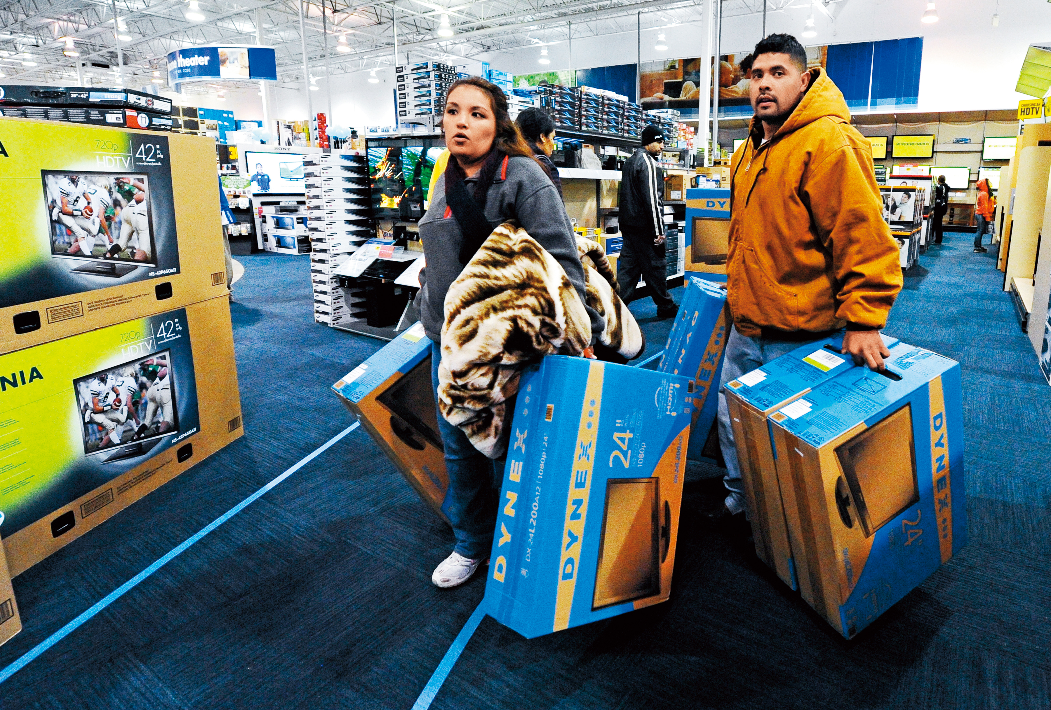 伊朗核協議、美勞動市場吃緊，加上貿易談判進入延長賽，物價恐進一步上揚。（東方IC）