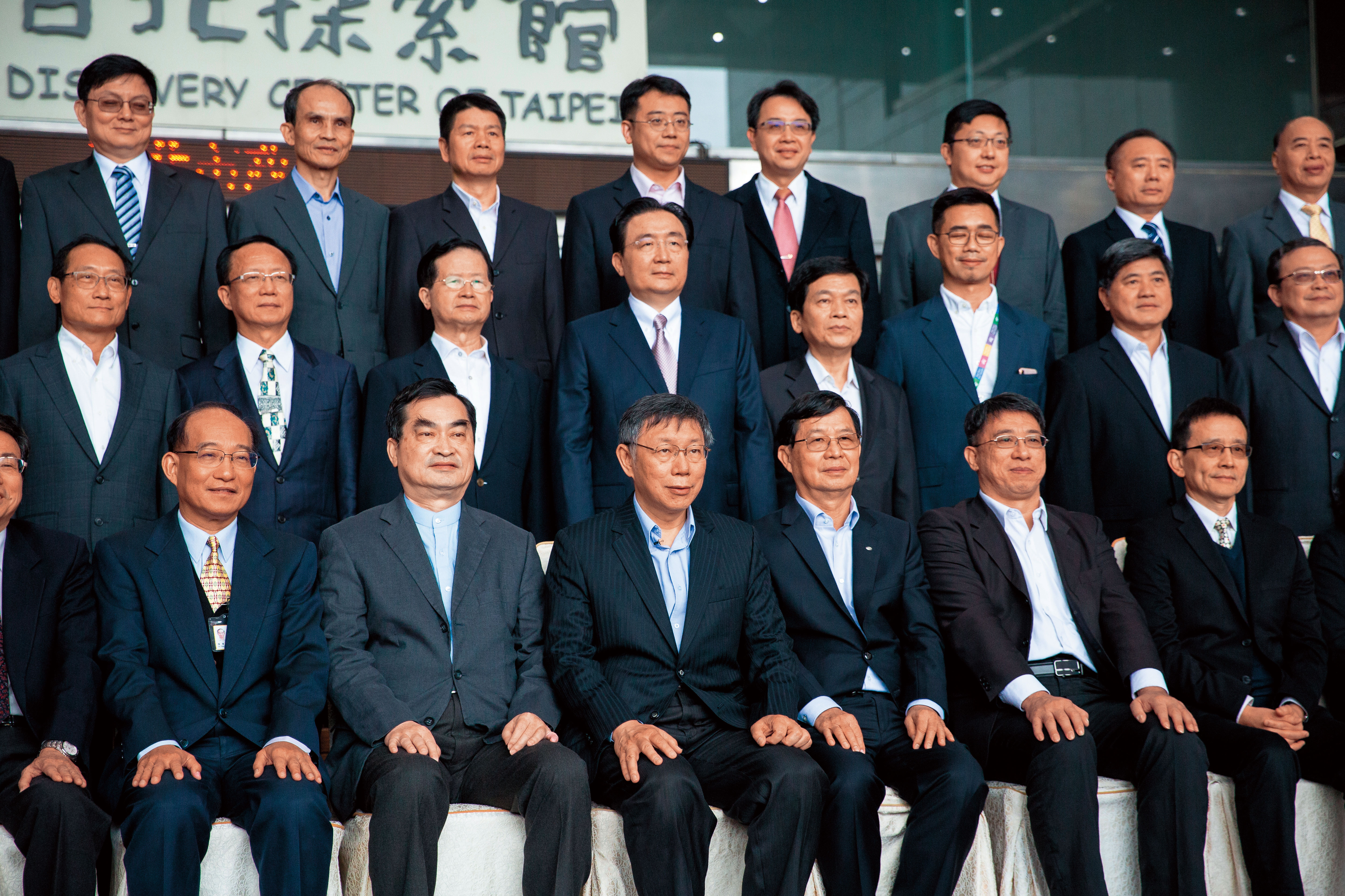 北市府政風處輕縱色主任，處長沈鳳樑難脫監督之責。