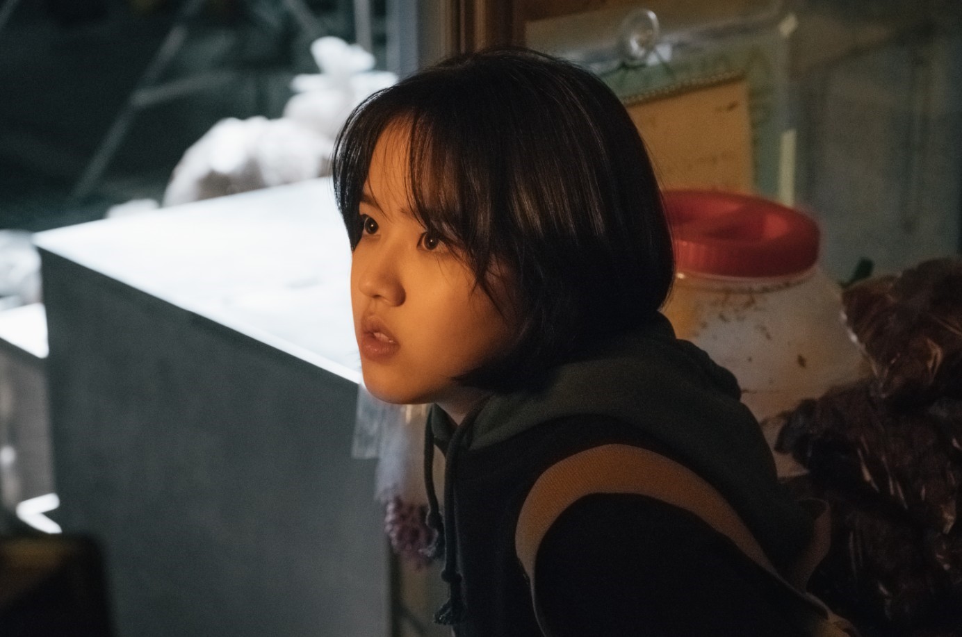 金香起在新片《親愛的仇人》飾演孤兒，勇奪全台日韓新片首週末票房冠軍。（可樂電影提供）