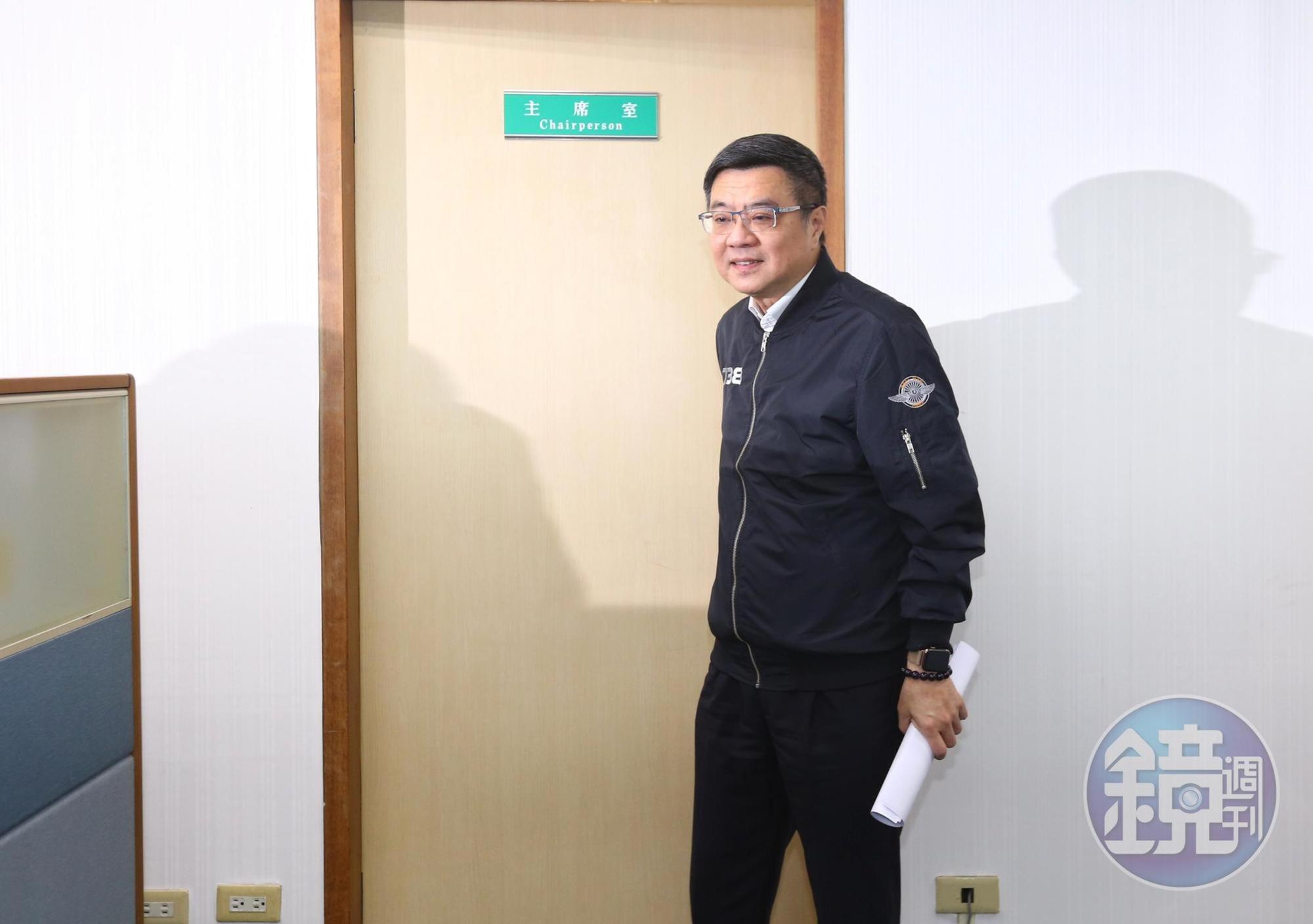 民進黨主席卓榮泰今主持民進黨中常會前接受媒體訪問。