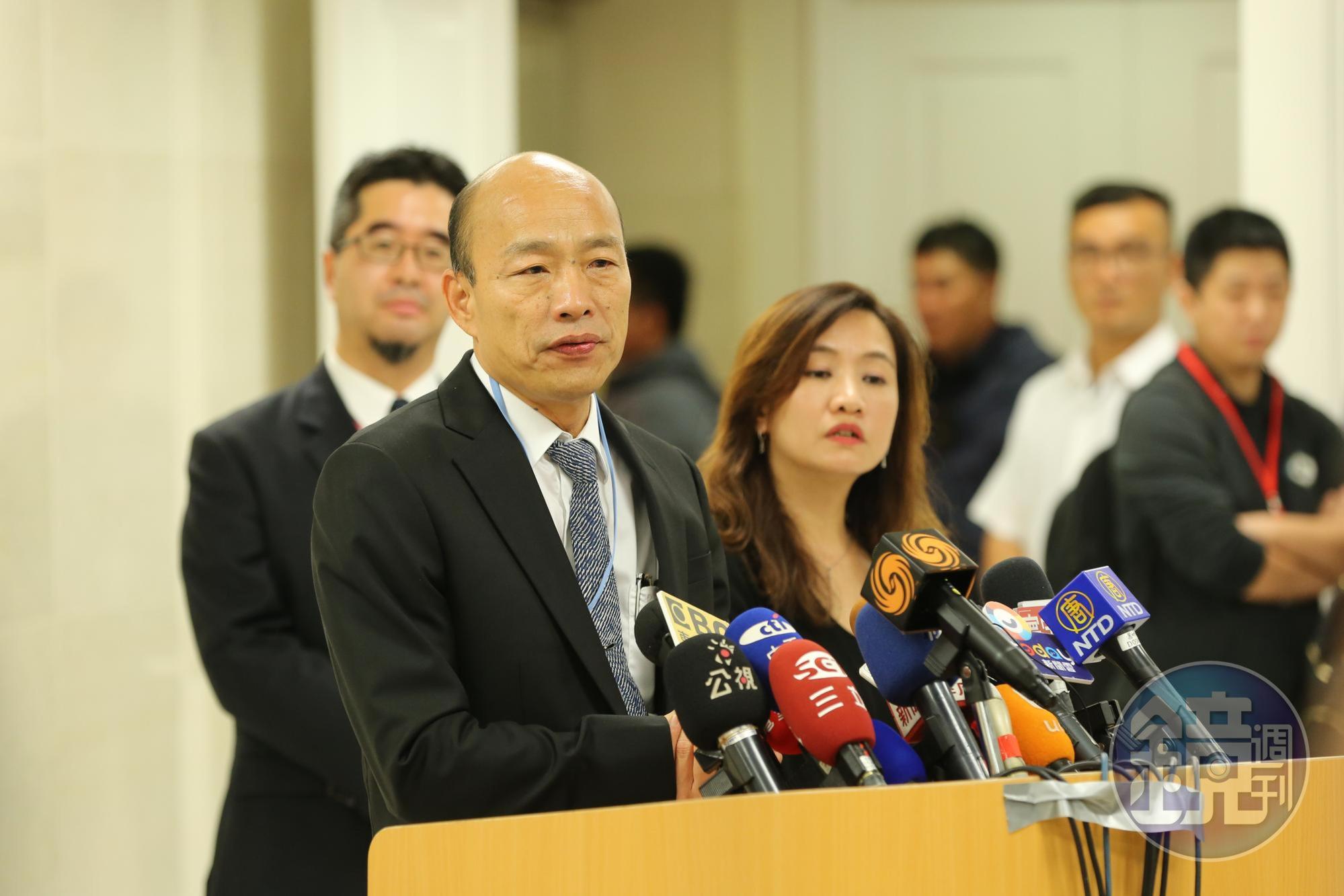 針對市議員黃捷今天只喊各局處長回答質詢,韓國瑜開玩笑表示「我今天非常寂寞」。(本刊資料照)
