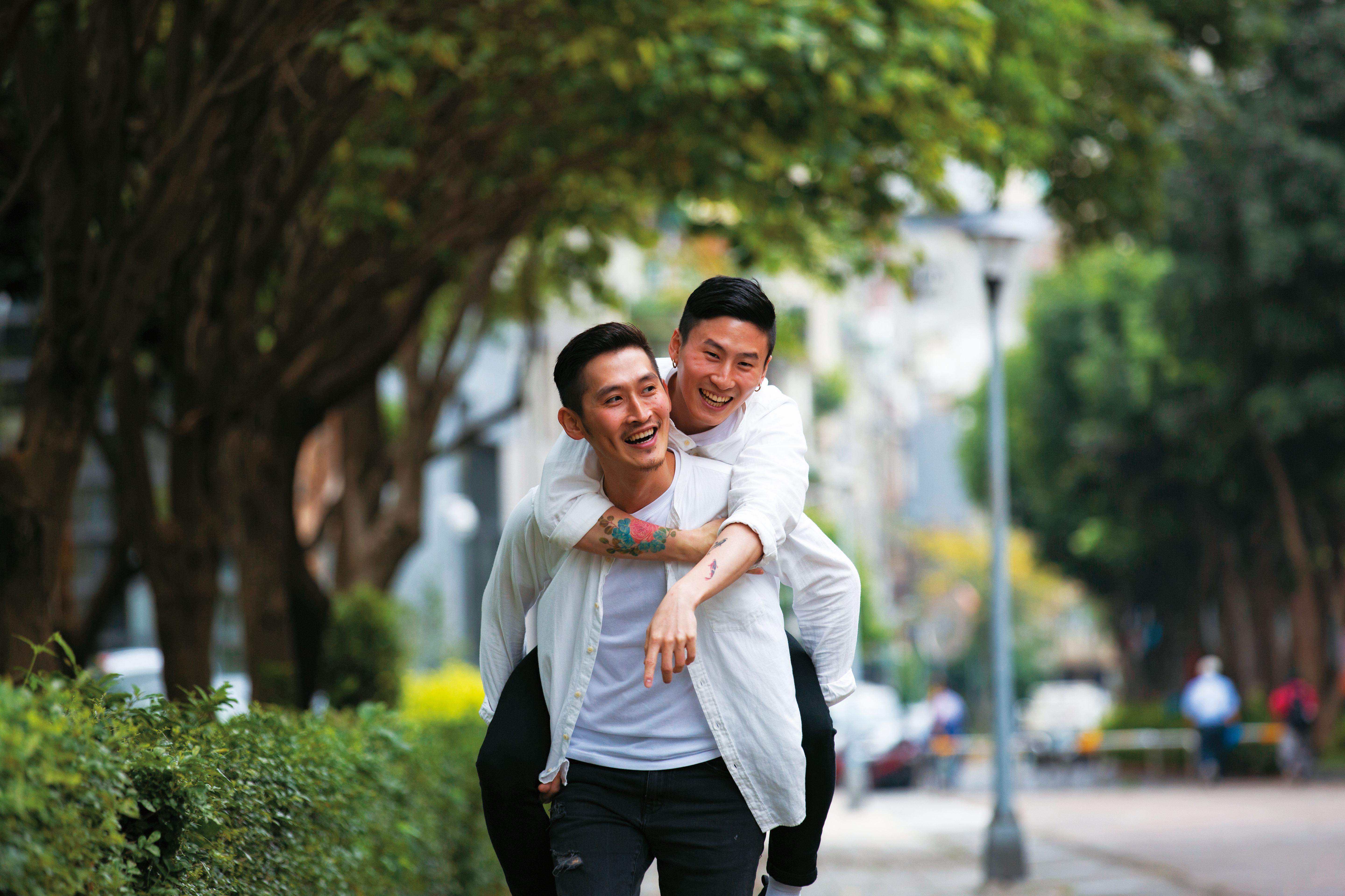 林玄（後）與袁紹銘（前）是大學同學，大一開始交往至今12年，決定結婚。