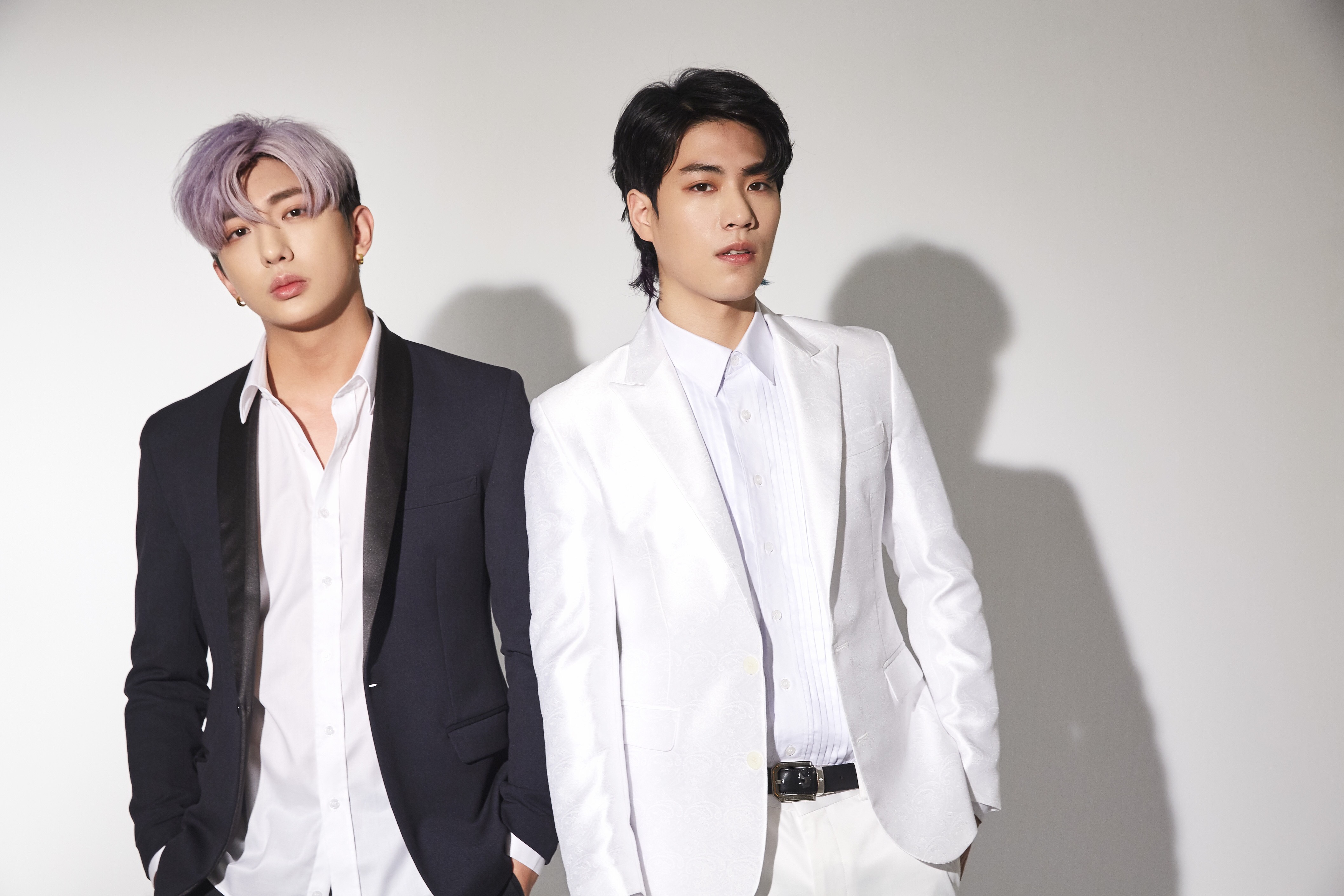 明杰與子閎開了「龍兄虎弟」的YouTube頻道，已經受到許多粉絲關注。（LIVE TV提供）