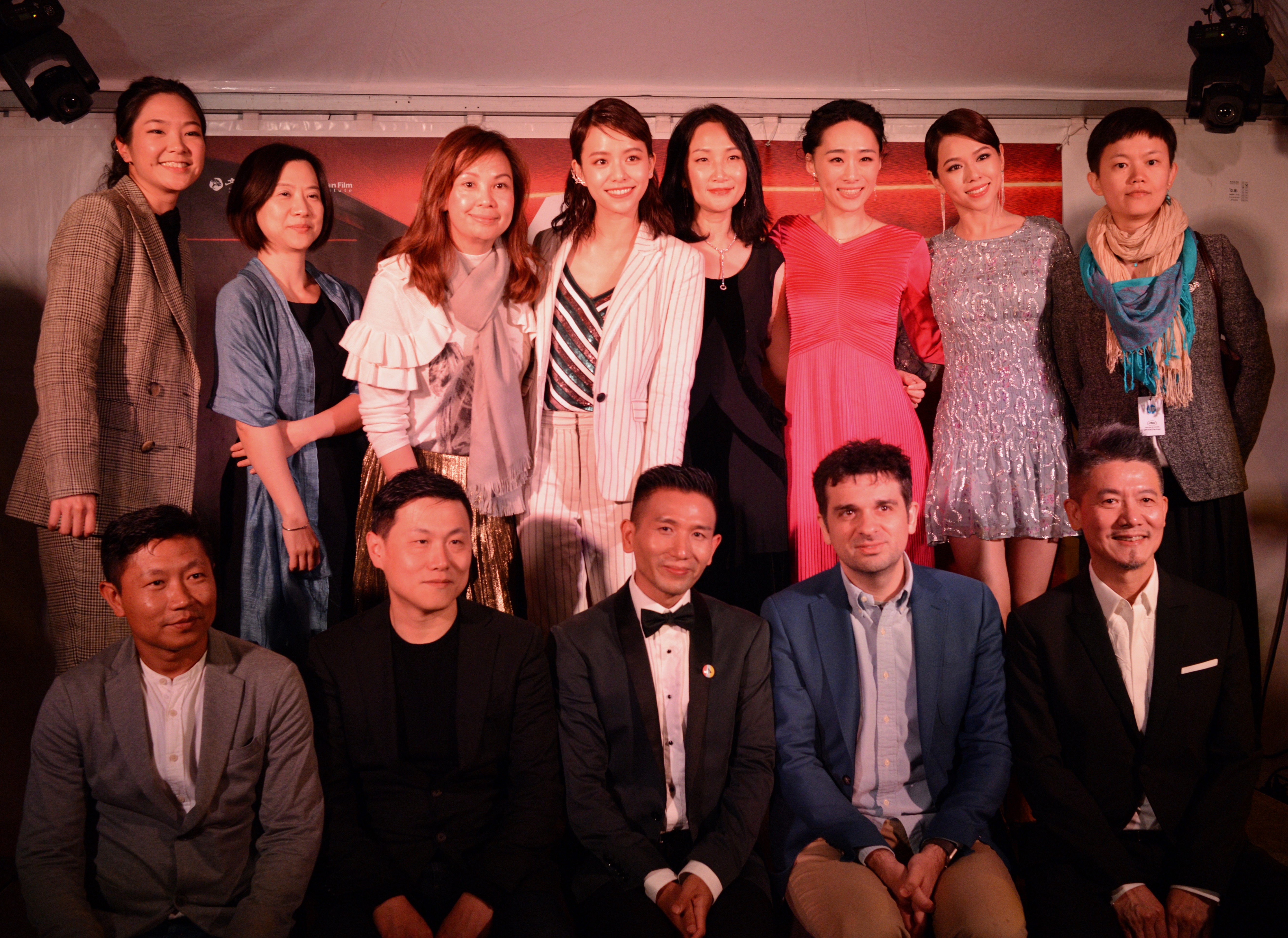 入圍坎城影展一種注目單元的國片《灼人秘密》，導演趙德胤偕主要演員宋芸樺、吳可熙、夏于喬以及主創人員共同出席。（國家電影中心提供）
