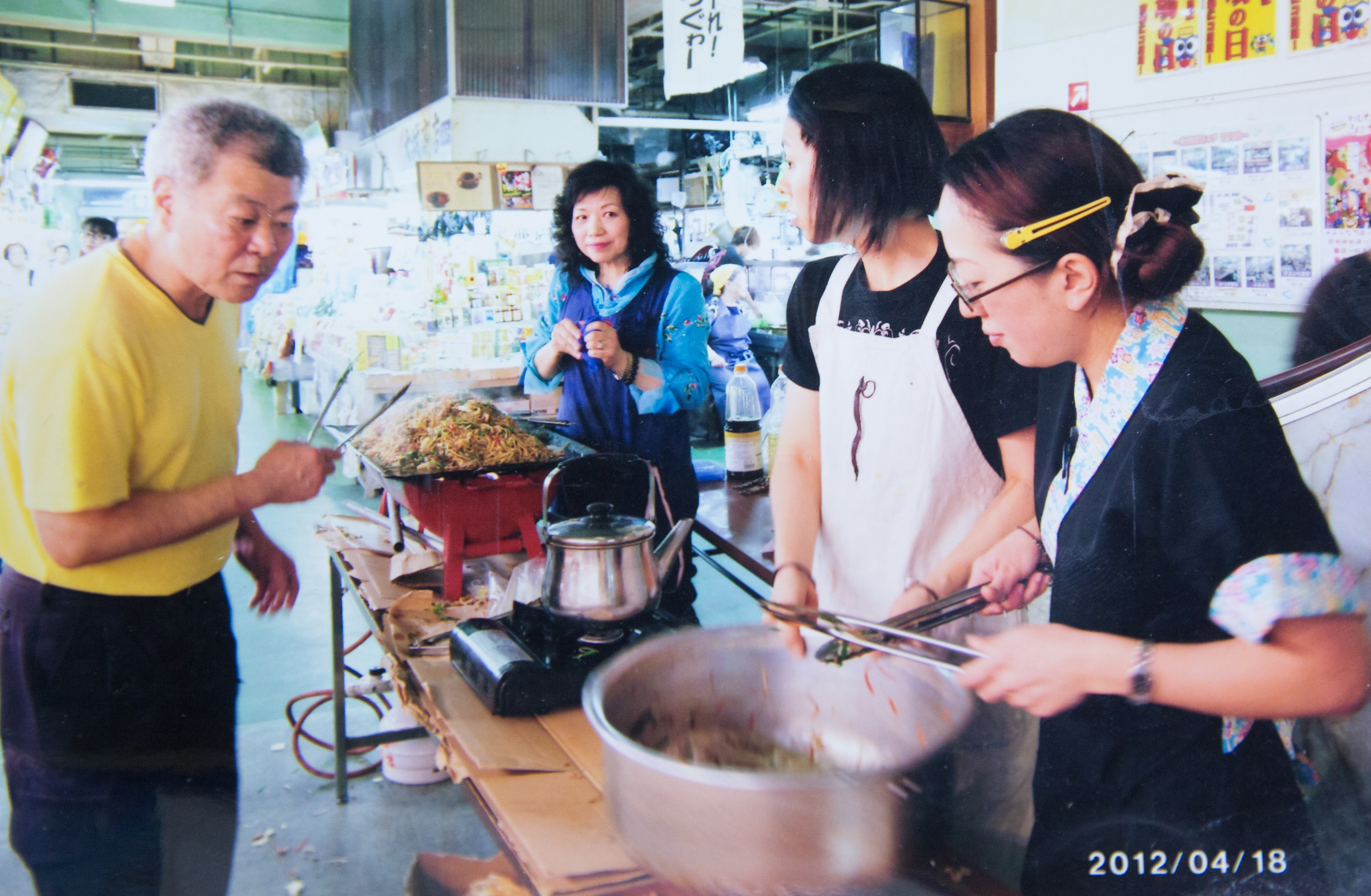 張陳雪貞24歲閃婚嫁到沖繩，因夫家經商被倒帳，她堅強扛起養家責任無怨無悔。（張陳雪貞提供）