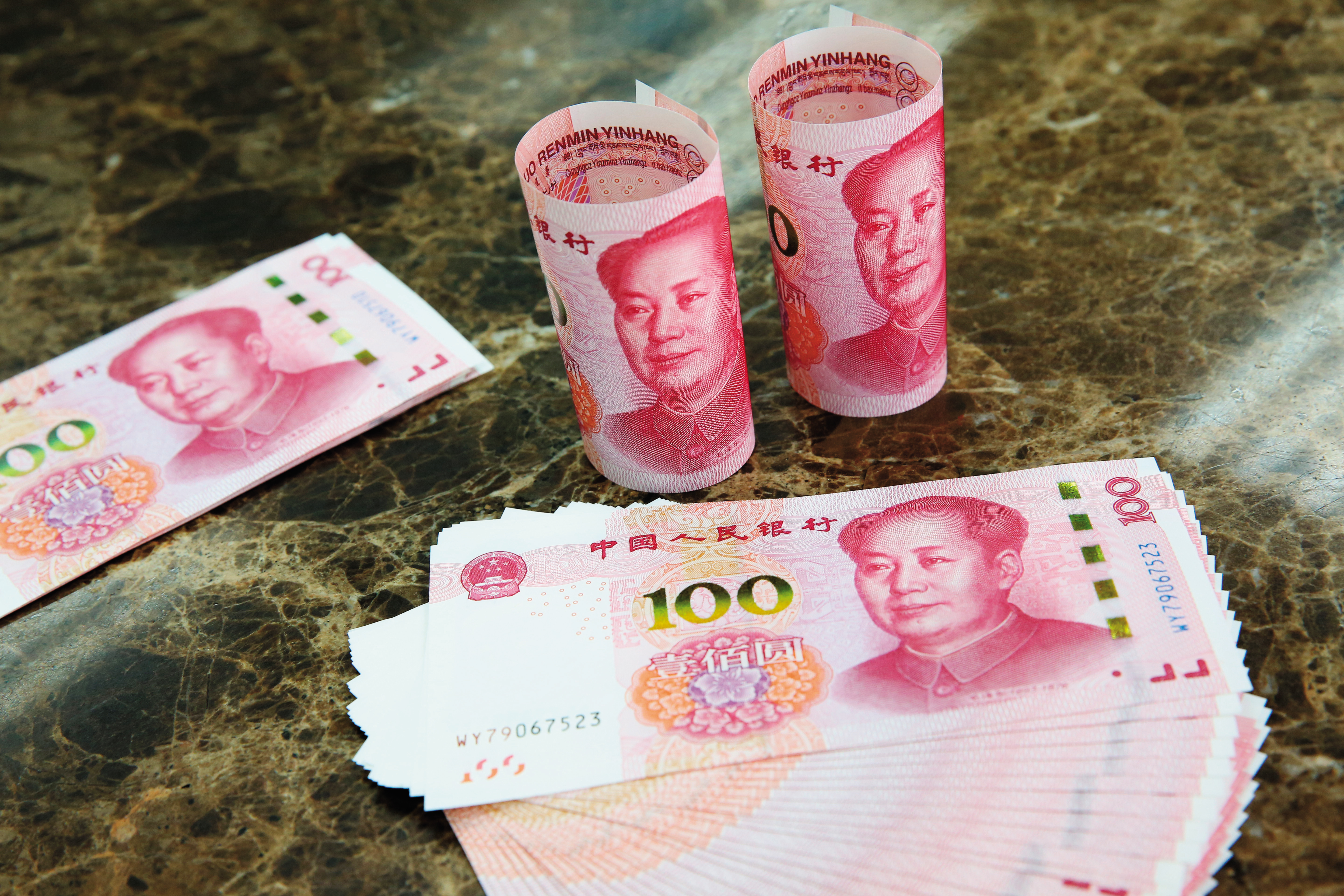 過去3個禮拜，中方藉著與美國貿易談判破裂的機會，讓人民幣快速貶值。