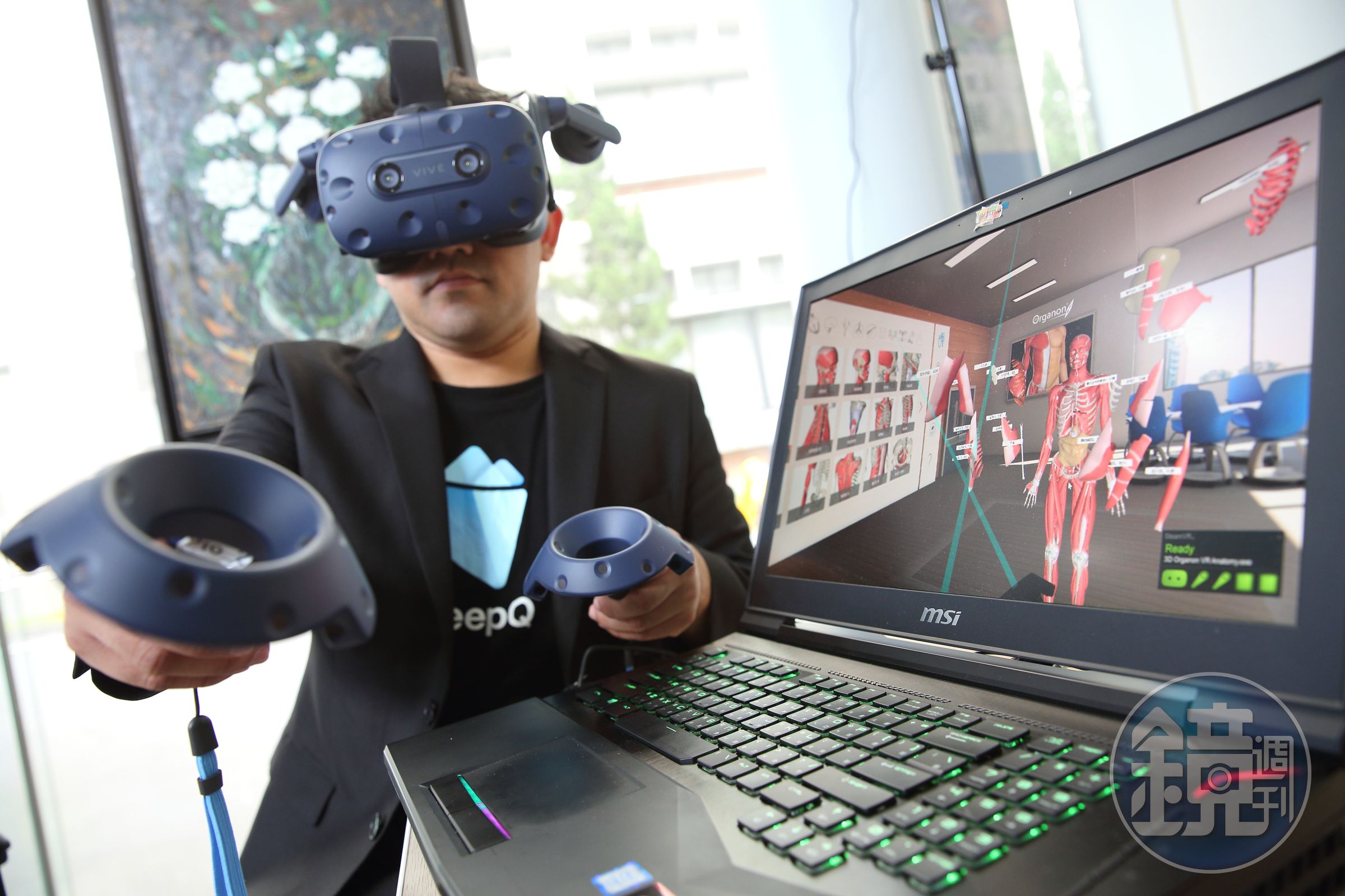宏達電成立健康醫療事業部DeepQ，透過VR設備布局醫療產業。