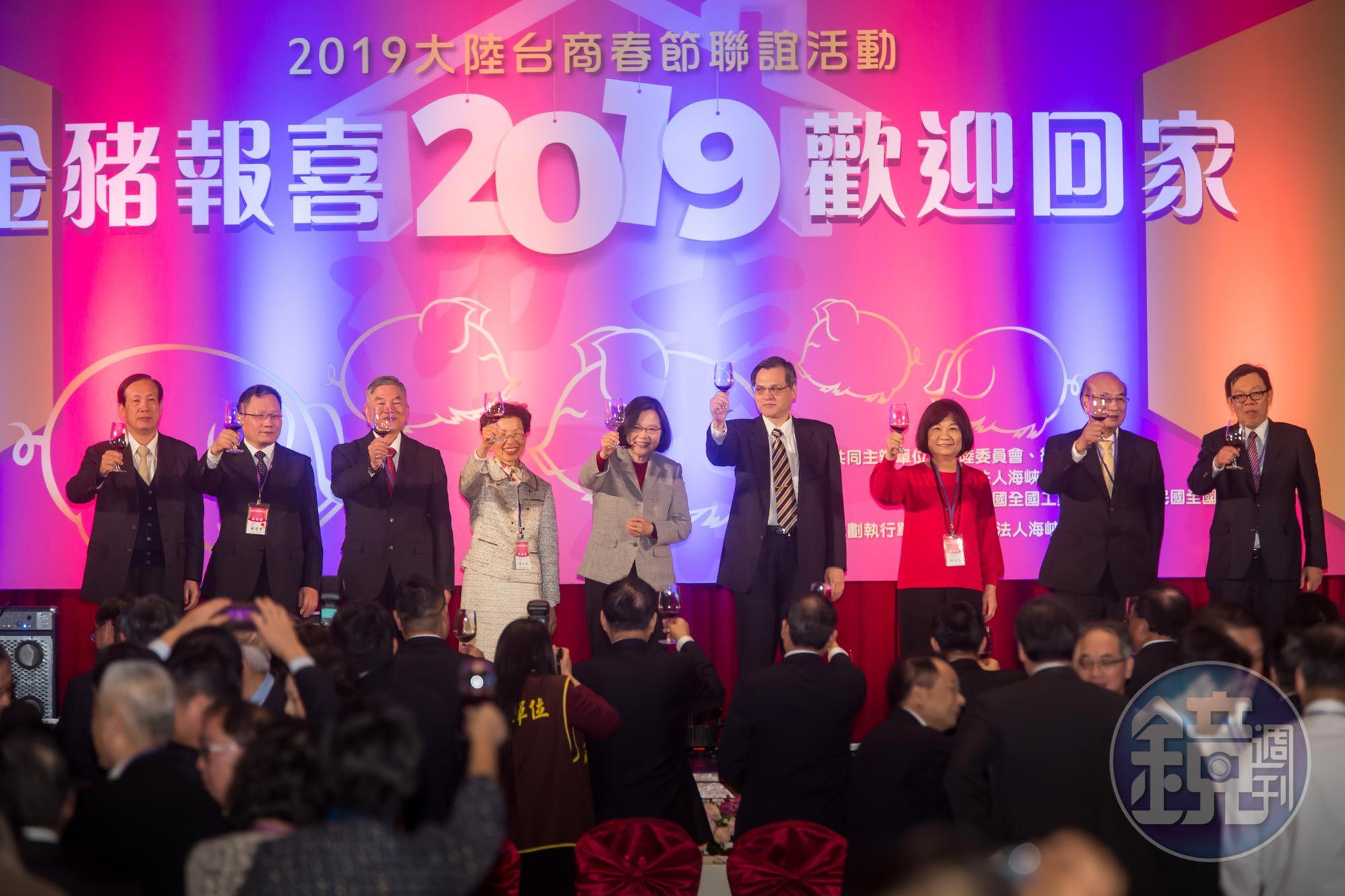 中美貿易戰促成台商製造業大遷徙，有機會創造以台商為主的「非紅」供應鏈。