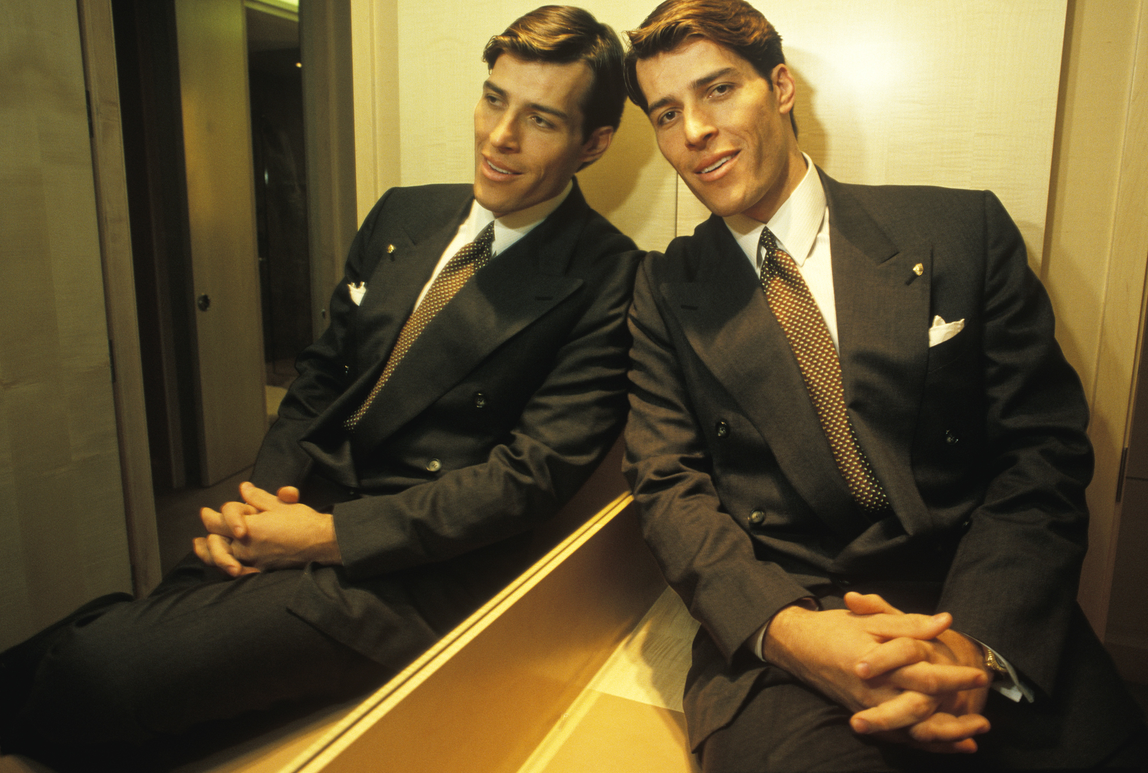 標榜「心靈自助」的羅賓斯以系列的資訊型廣告（infomercial）影片成為美國電視界名人。（東方IC）