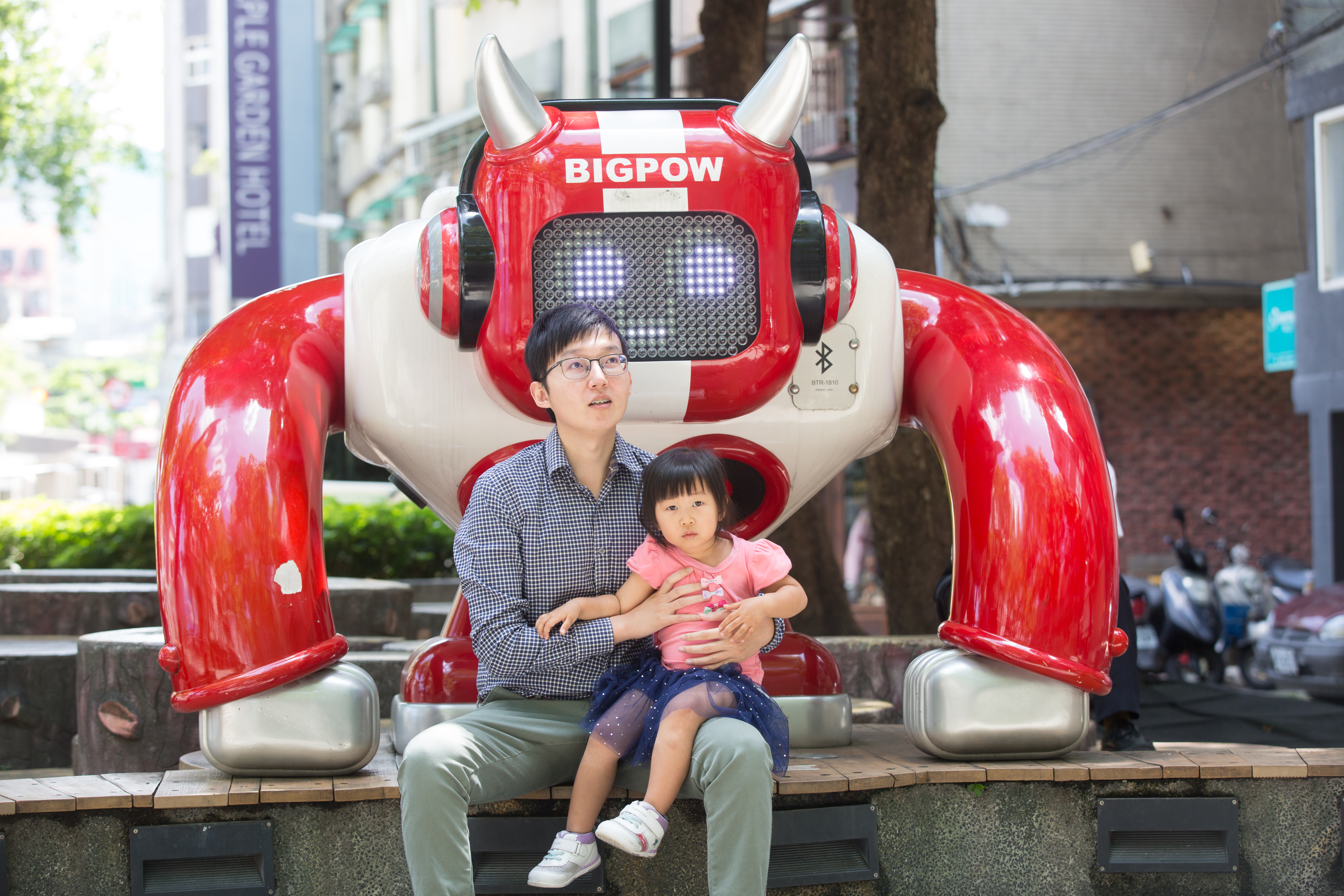 會開始學習投資,施雅棠說也是因為有了成家、生小孩的想法。