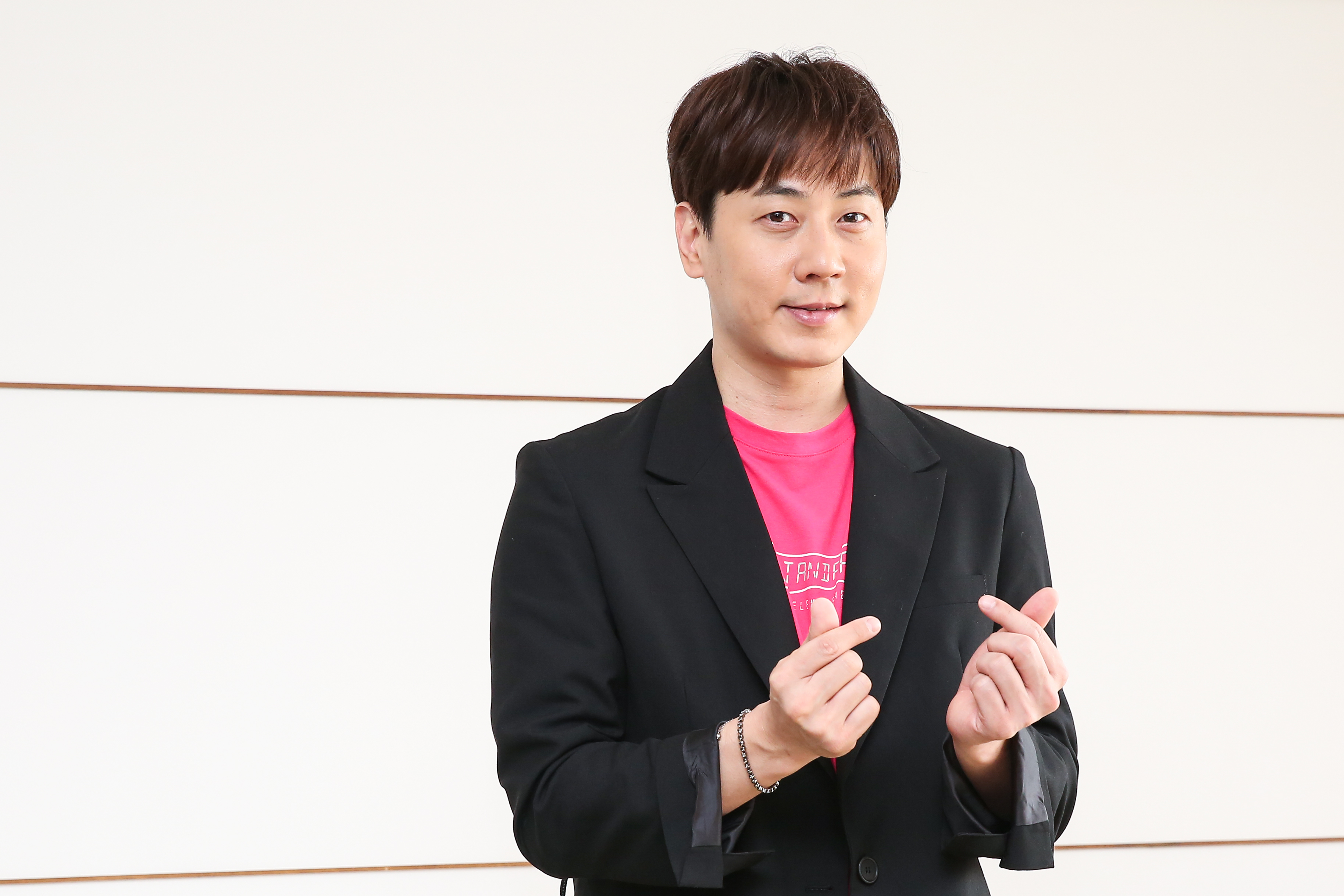 神話SHINHWA成員ANDY這次也為見面會準備了中文歌，請粉絲期待。