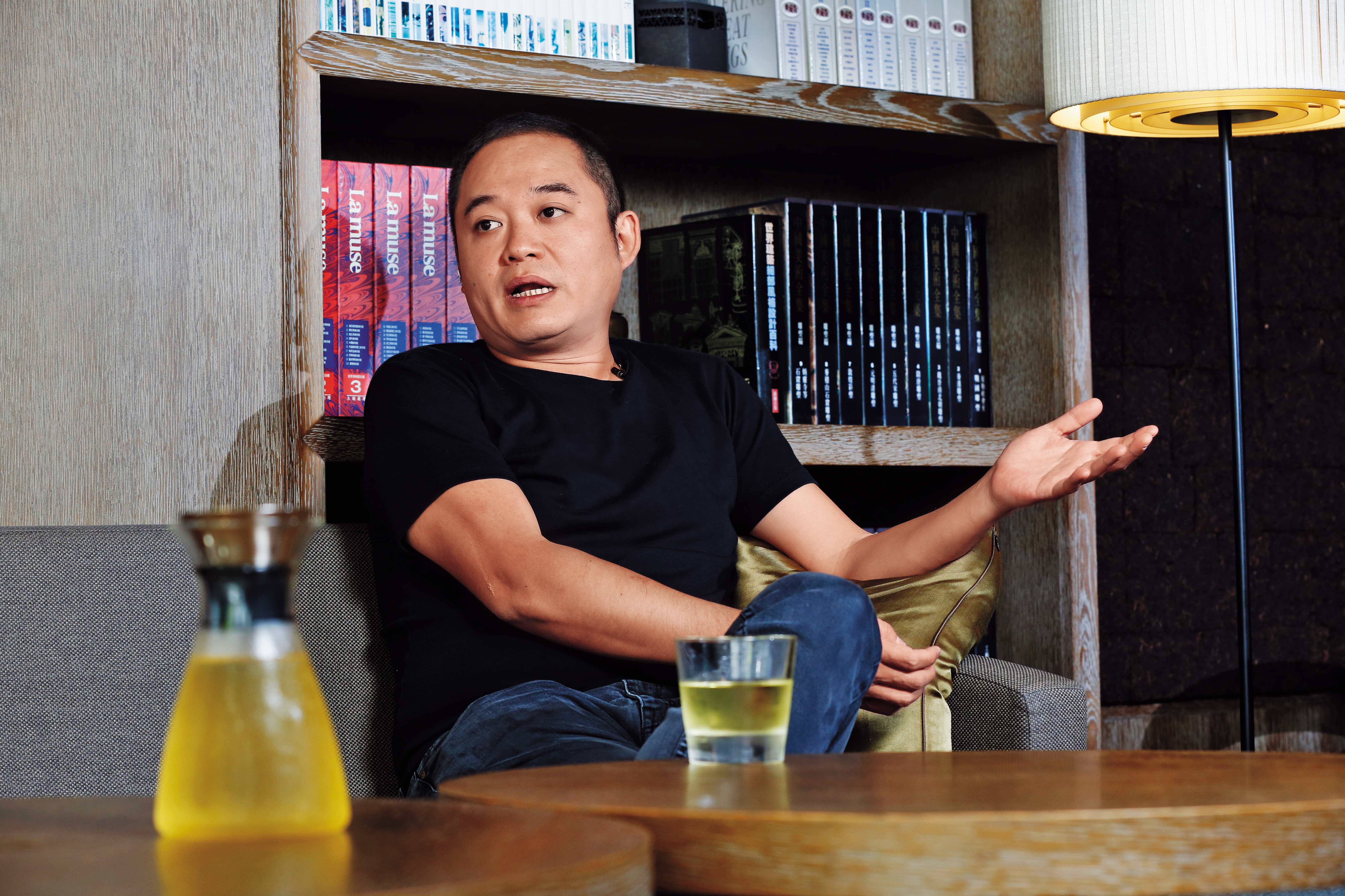 今年44歲的王子豪未回夏姿接班，準備投入手搖飲市場。