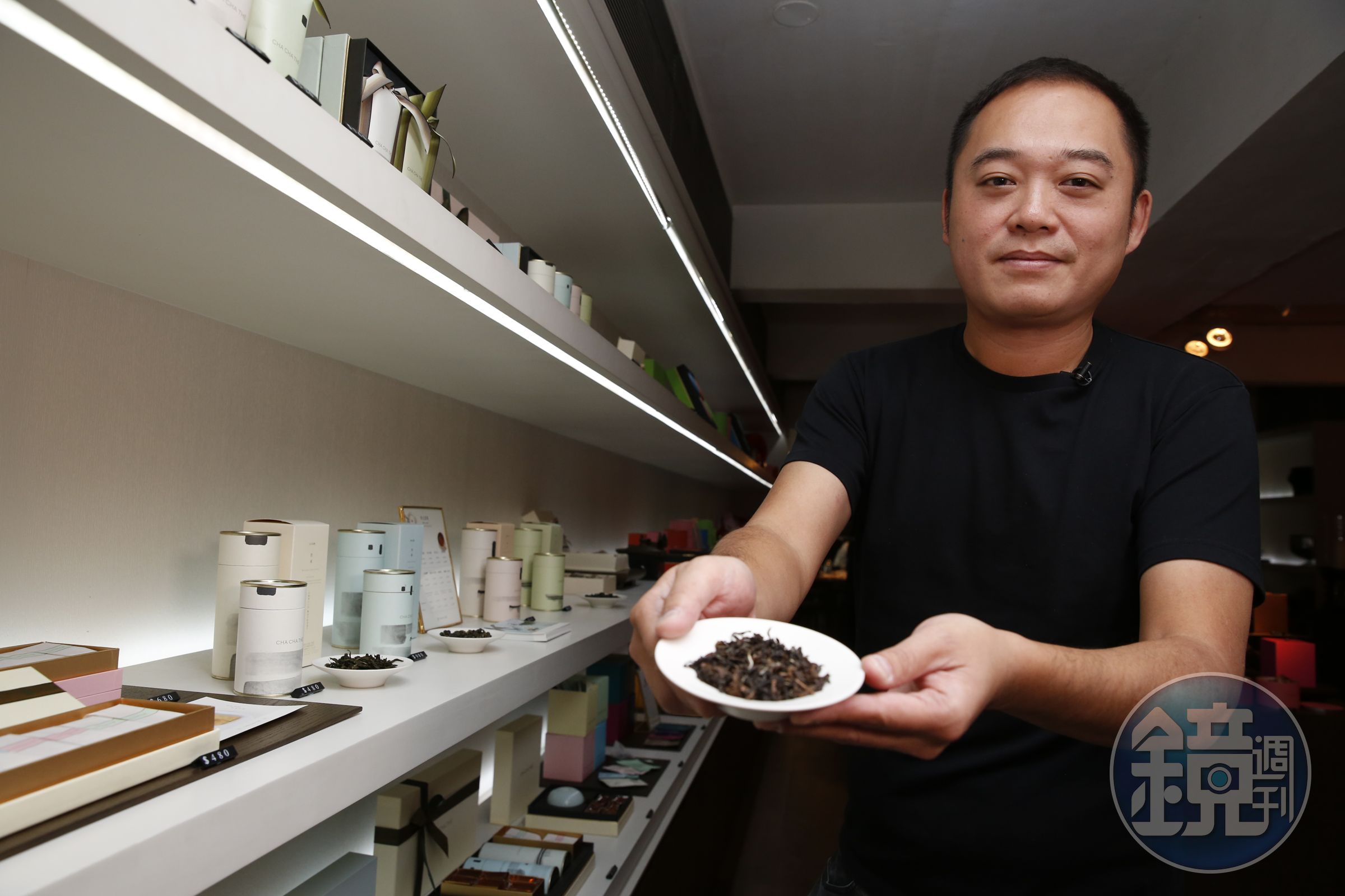王子豪走過婚變等負面新聞，現在要投入手搖飲市場。