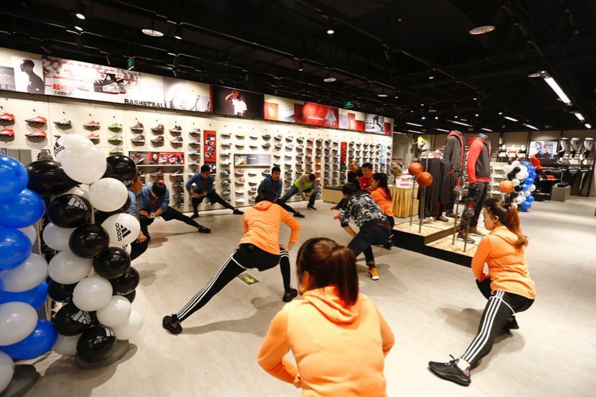 寶勝的主要合作夥伴Nike和adidas市占率各約佔2成。（翻攝自寶勝控股官網）