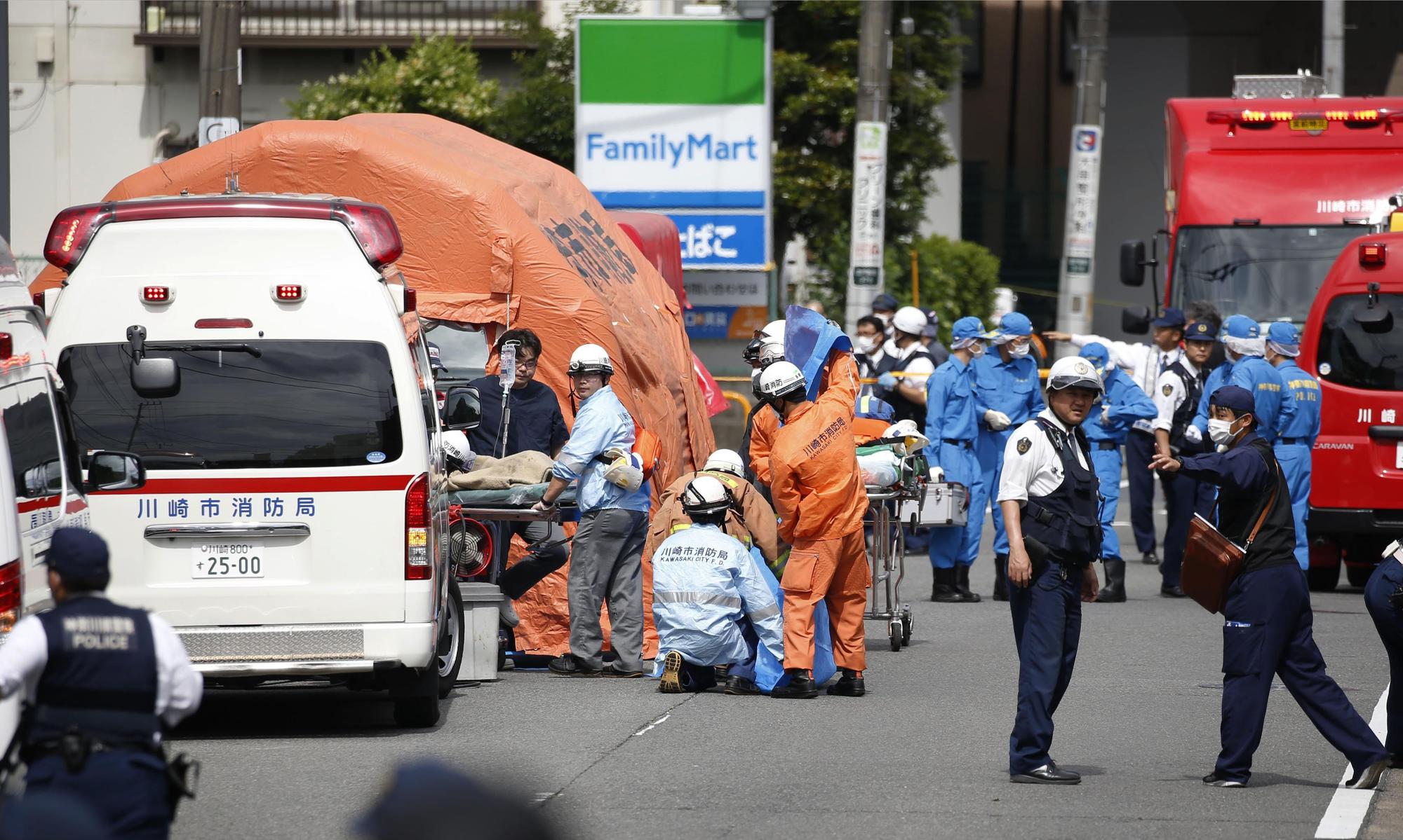 日本神奈川川崎市發生隨機傷人案件，疑似嫌犯者在自殘後送醫宣告死亡。（東方IC）