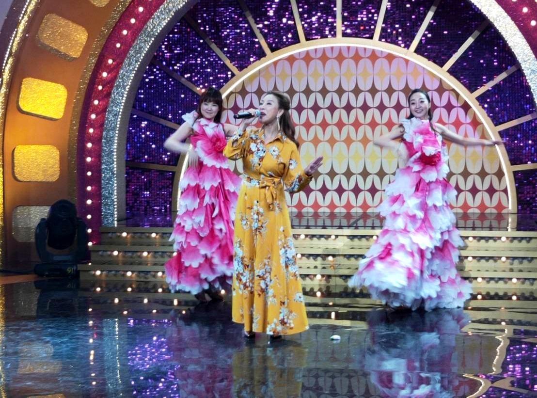 楊繡惠上年代《MUCH金點秀》爆料主持婚禮遇「豔舞」表演,差點被警察抓走。(年代提供)