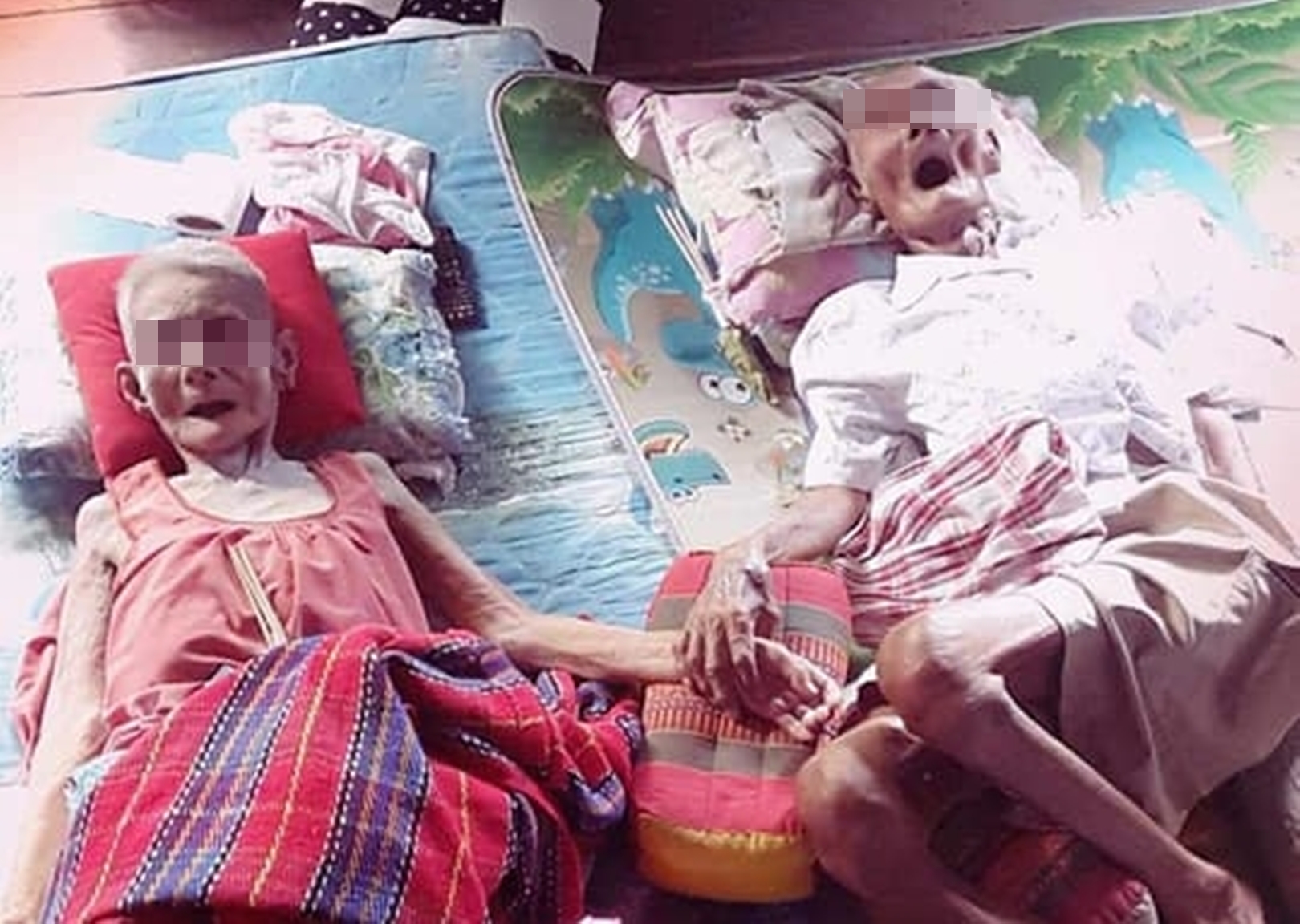 老夫妻相愛68年，在家中牽手相繼過世。（翻攝自Apirat Muntam臉書）