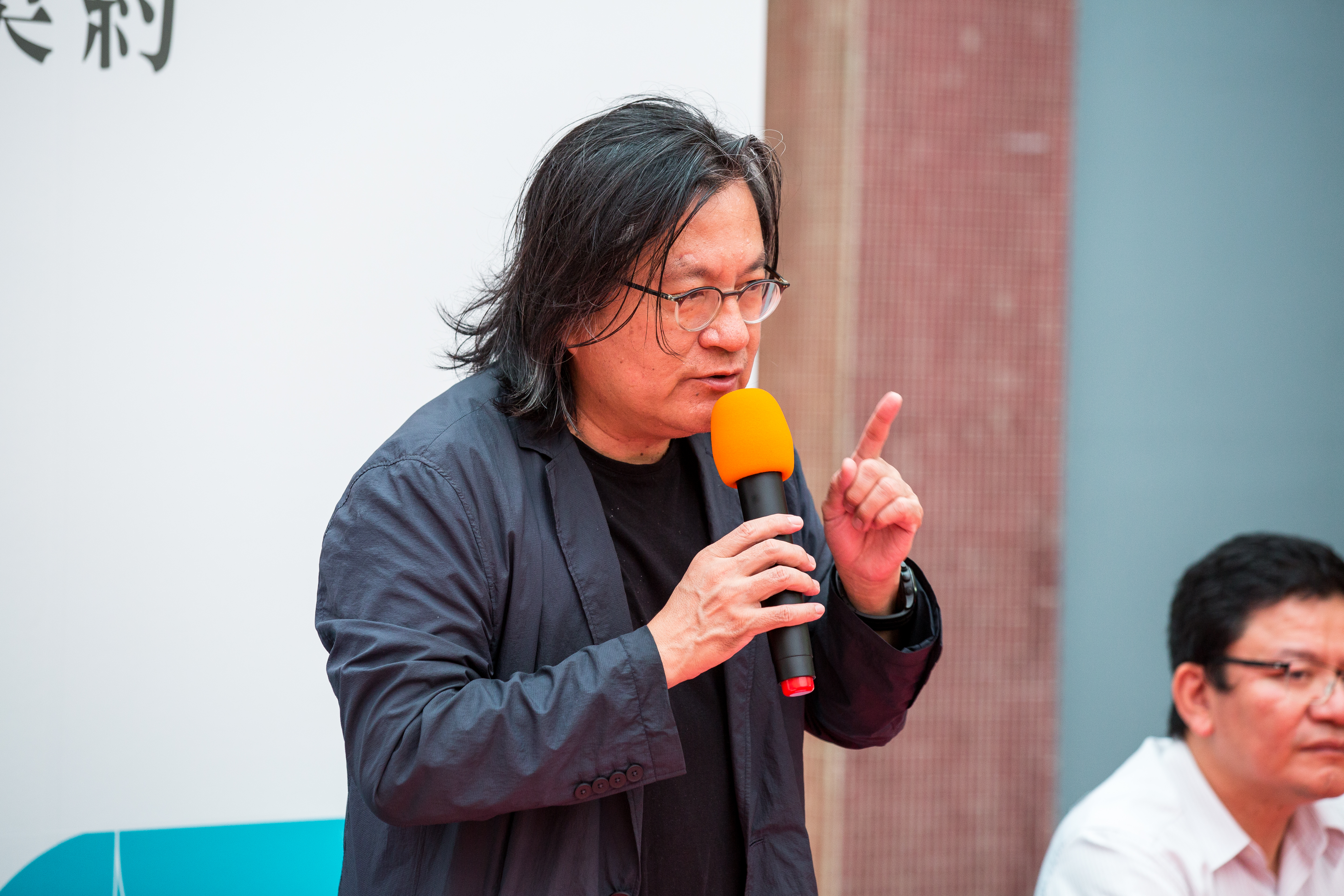 林洲民透露，2天前他聽了簡舒培帶到他辦公室的數段錄音檔後，他感到很難過，這些內容勾起他心中無限的痛苦。（本刊資料照）