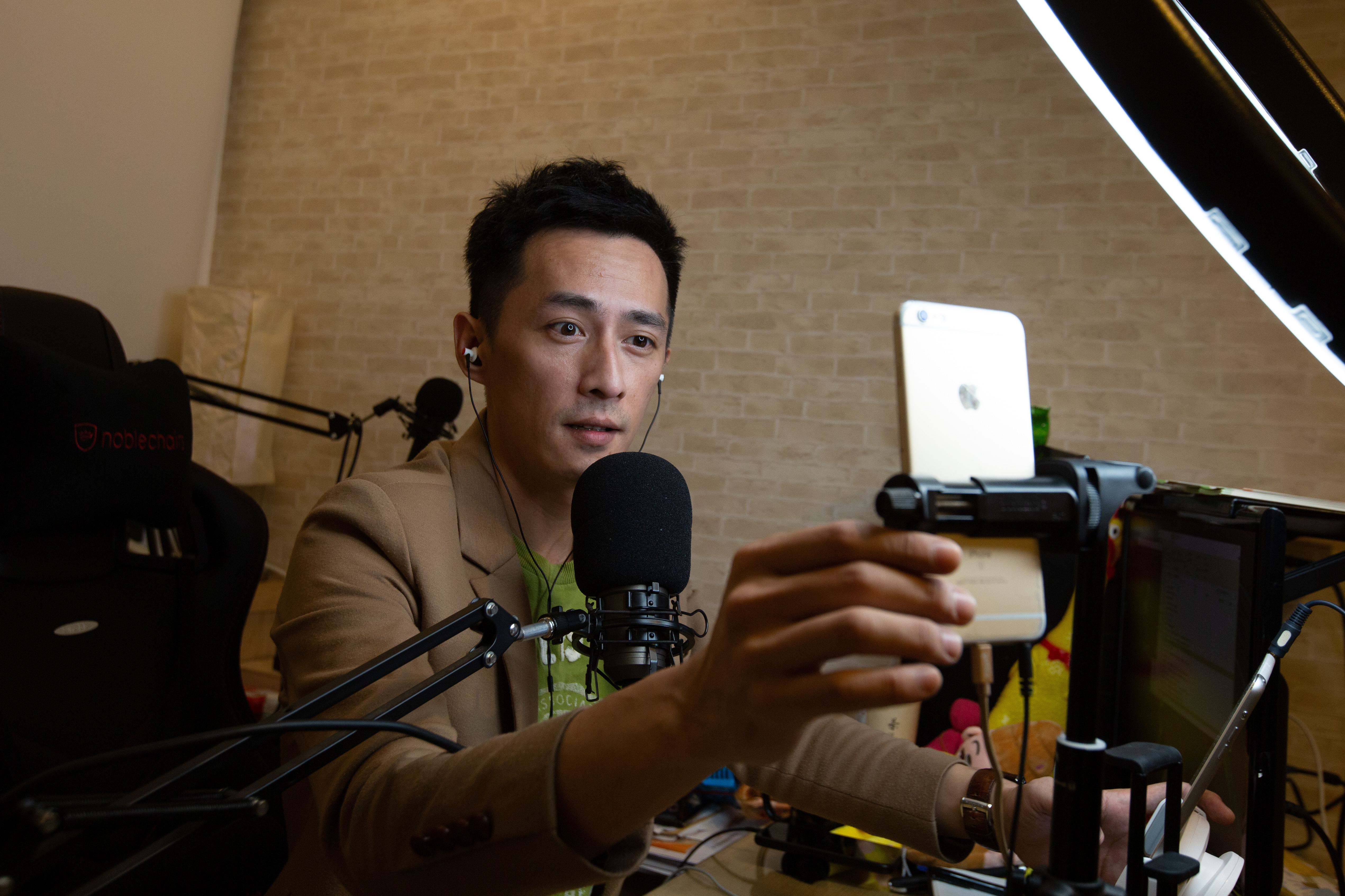 卡馬坦然接受粉絲的回饋，也是高EQ的展現。