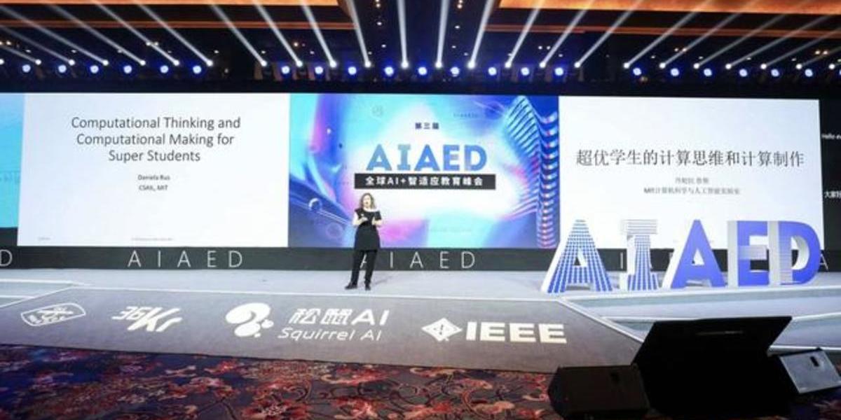 她在演講中表示，人類需要找到真正產生影響的資源，影響科技改變世界的方式，而這是 21 世紀當中最為重要的課題。 