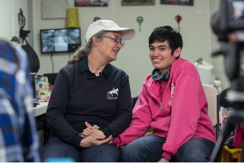 Uta講話輕聲細語，慢條斯理，顯現出超乎常人的耐心，女兒安安對媽媽的依賴也盡在不言中。Uta說，「安安是個快樂的小孩，會陪我們一輩子。」