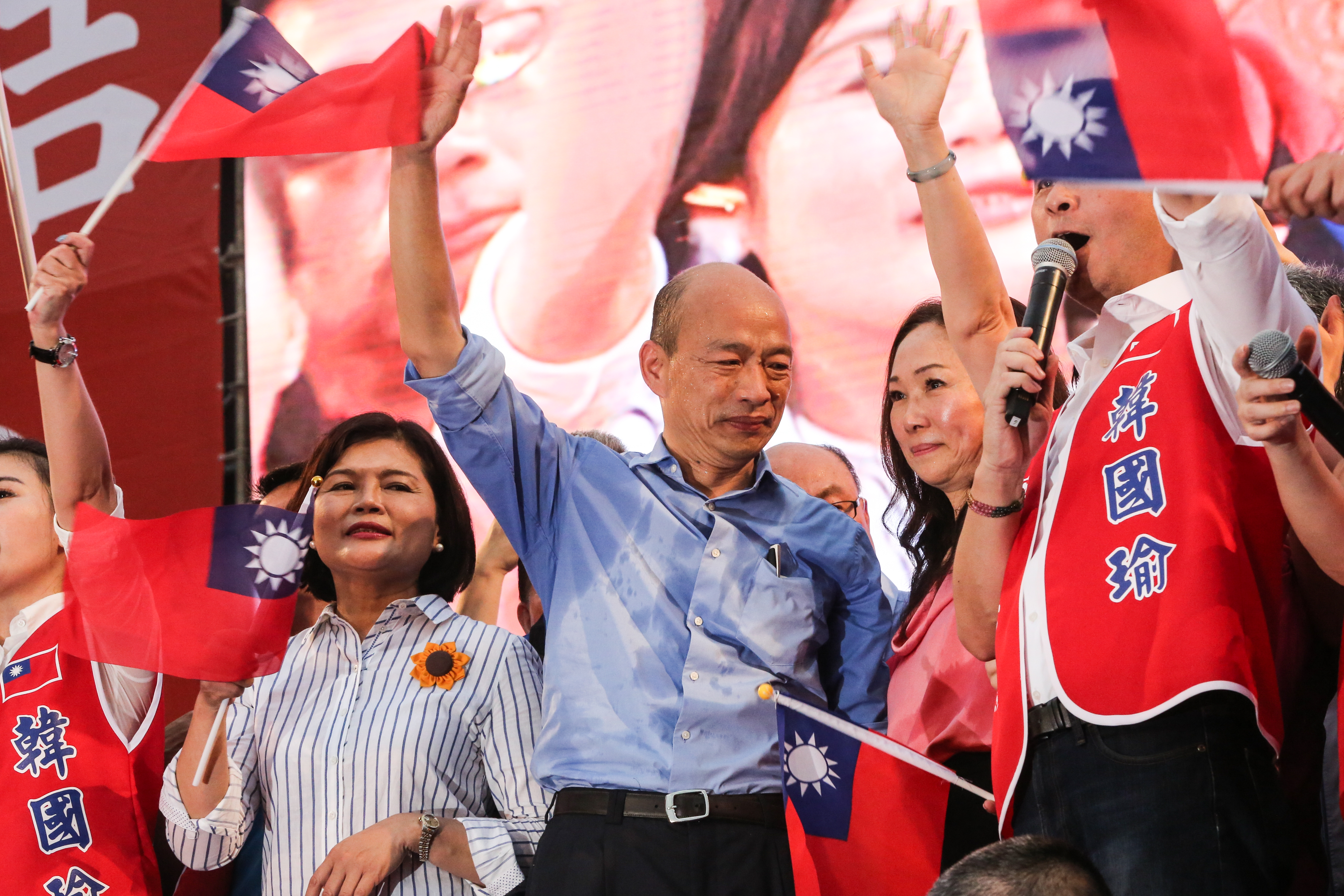 在凱道舉辦的「決戰2020 贏回台灣」造勢大會上，高雄市長韓國瑜宣布「準備承擔任何重要職務」。