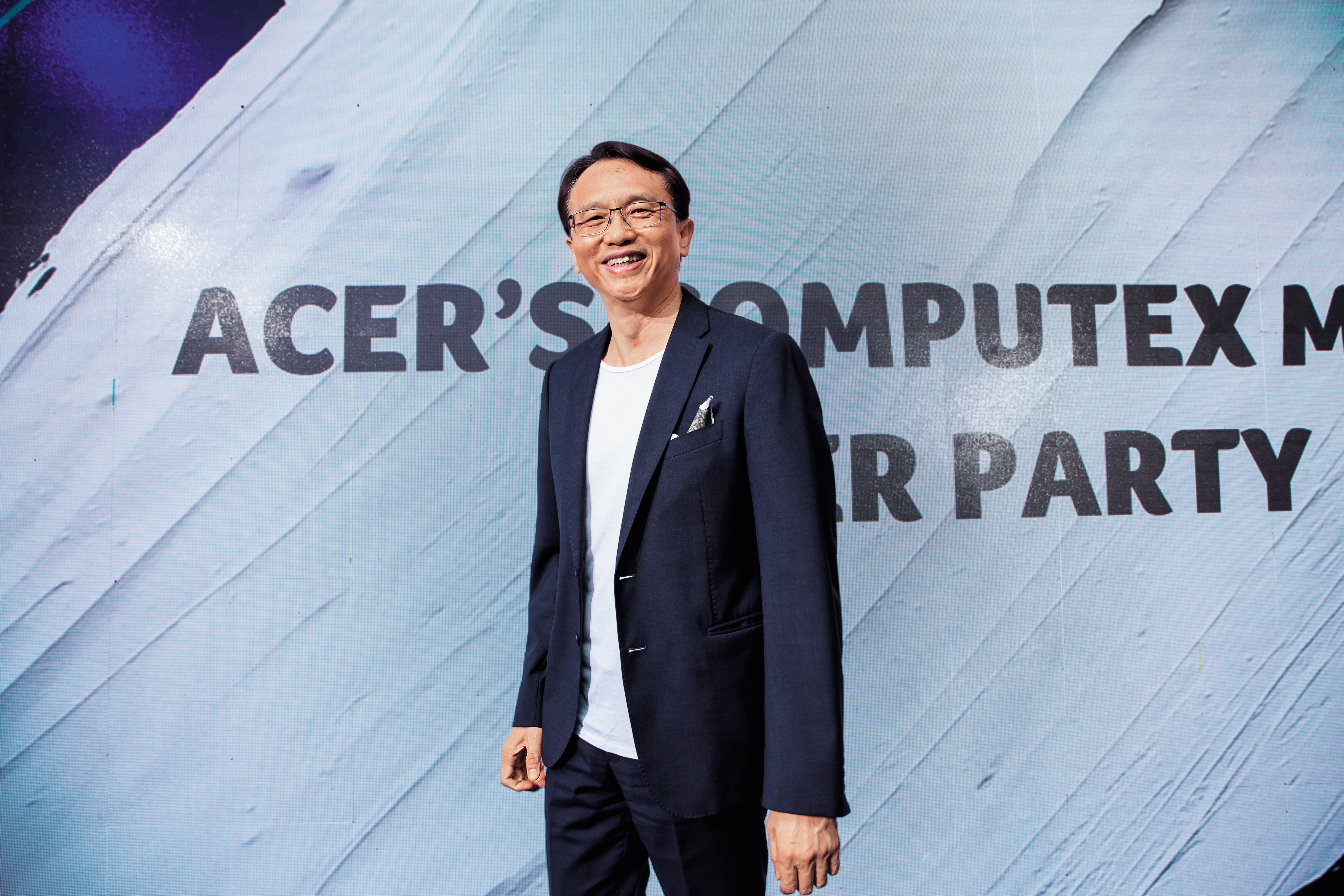 陳俊聖期許宏碁成為引領產業潮流的先鋒者。