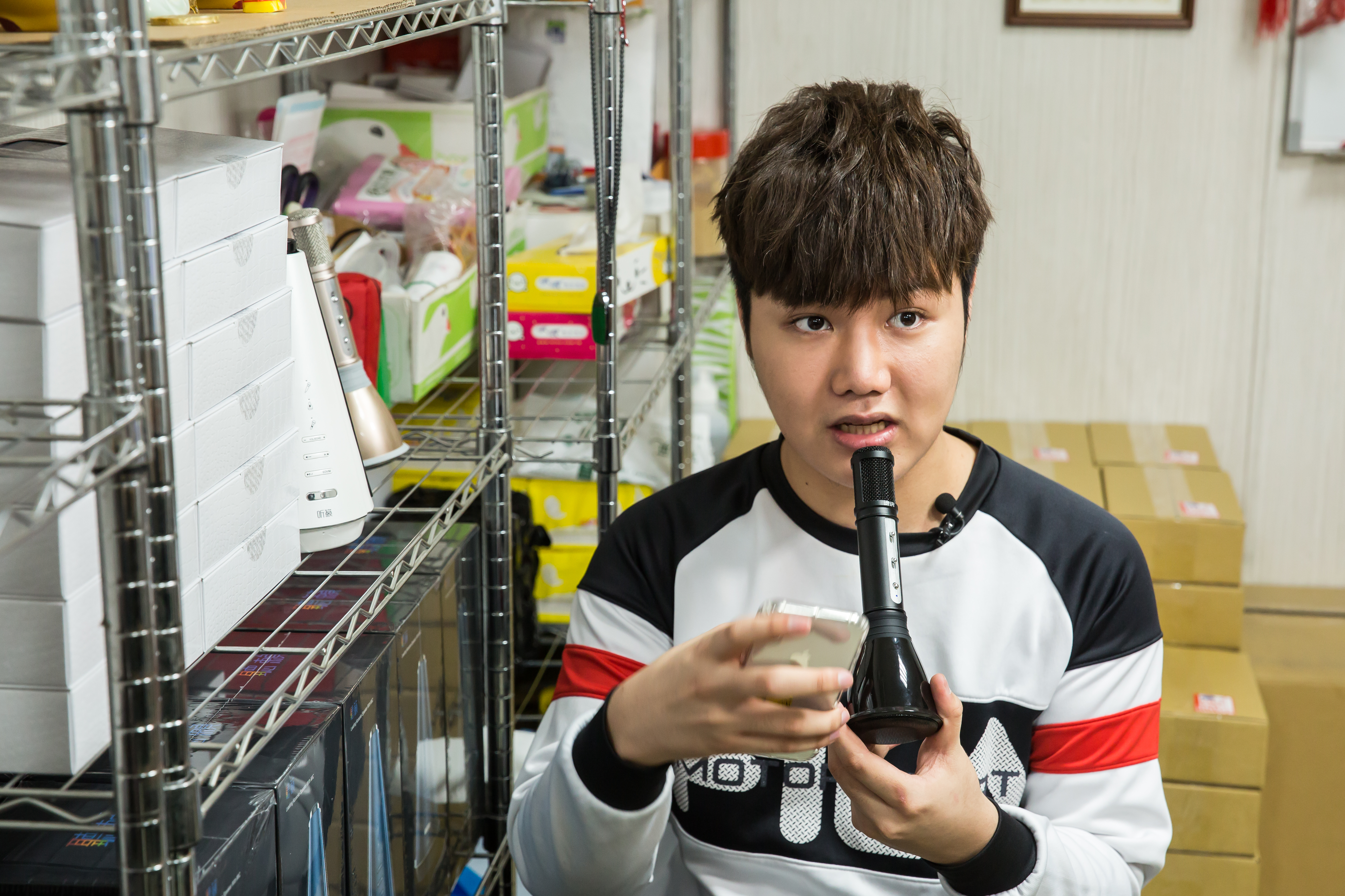 蘇友謙在直播鏡頭前因壓力太大而掉淚，接著赴警局自首吸食K他命。（本刊資料照）