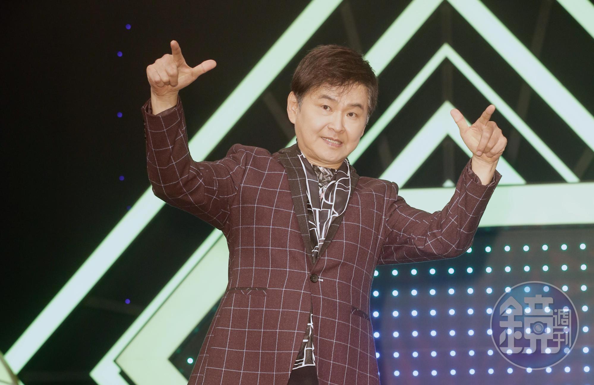 據了解，賀一航當時對於有別以往的新造型相當滿意。
