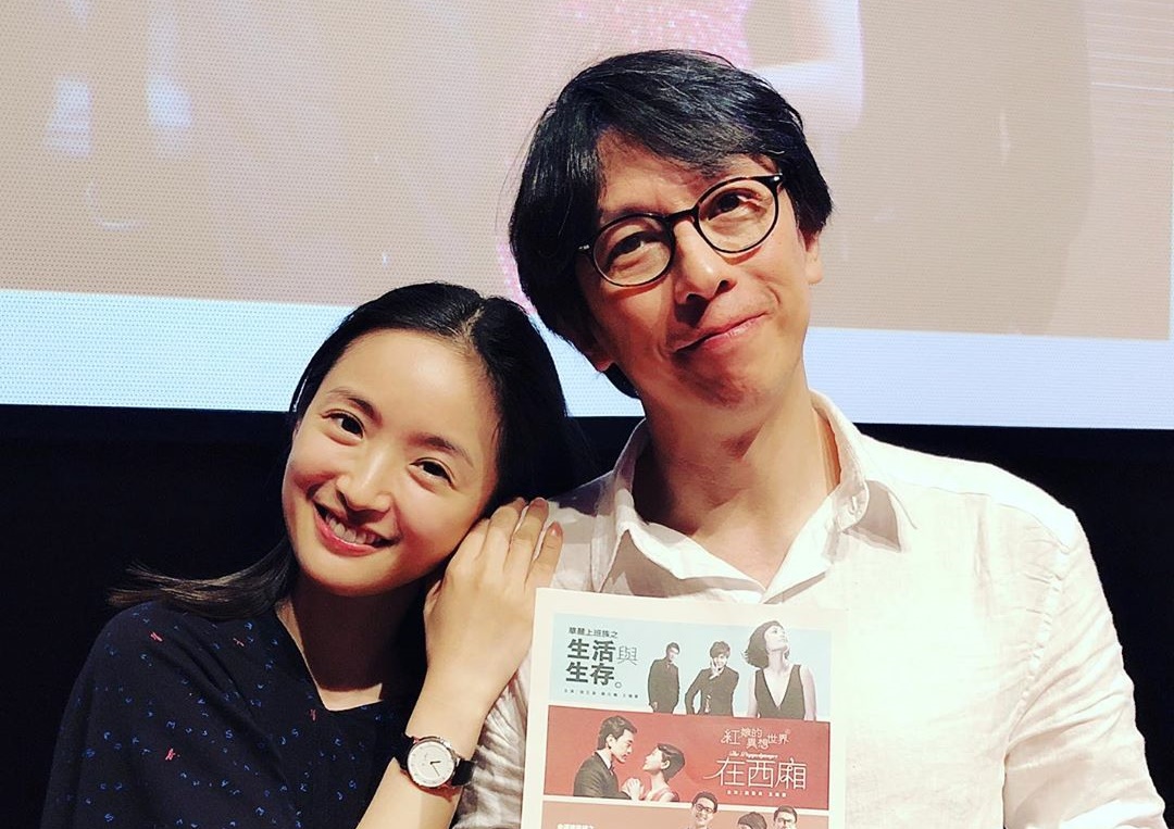 林依晨特地來「捕獲」林奕華，在映後講座後成了對方的小粉絲，與林奕華合照。（翻攝自林依晨IG）