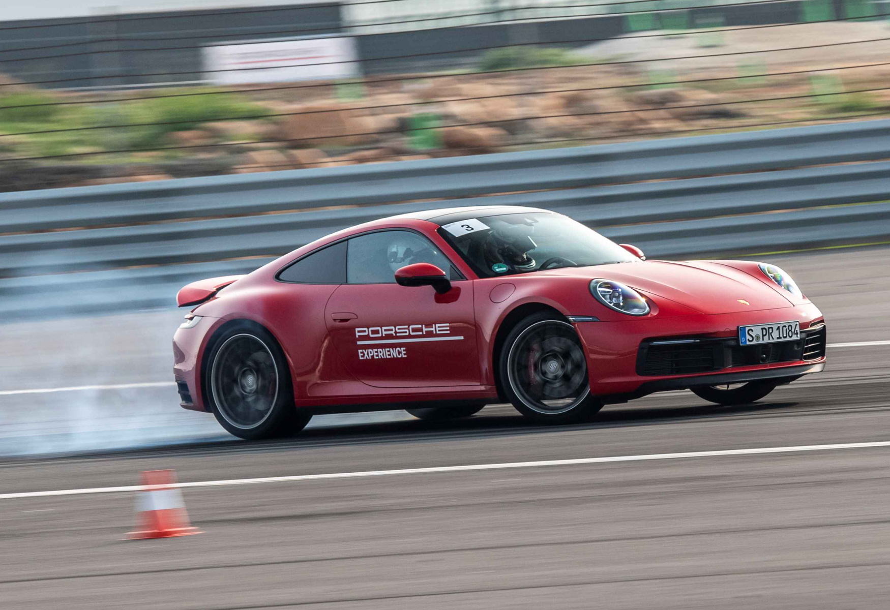 【實戰課程】搖滾賽道--Porsche World Roadshow 保時捷駕訓體驗營