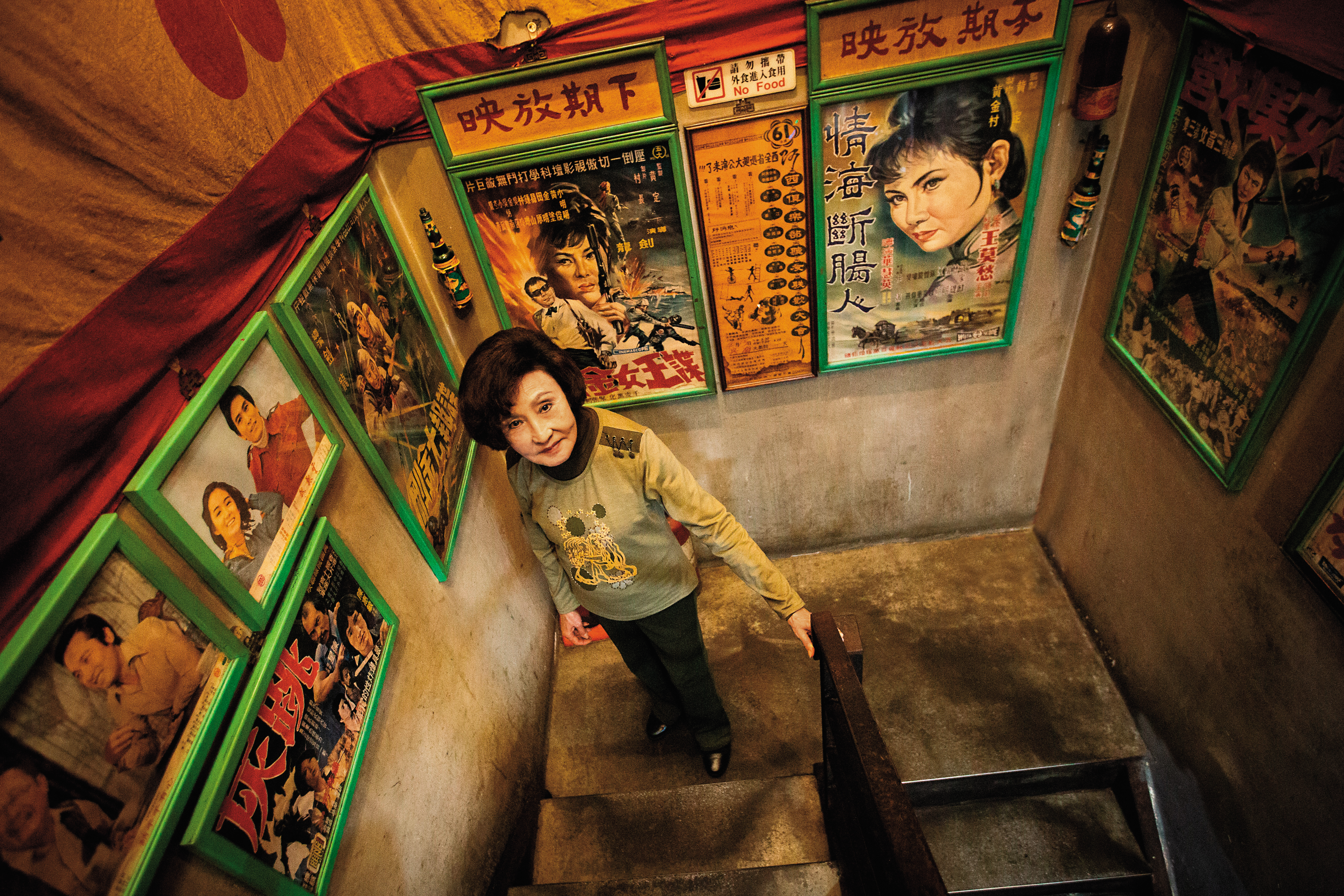 當白虹聽說有間餐廳以台語片做主視覺，打造本土懷舊風時，她調皮地說要去給餐廳老闆驚喜，可惜我們到訪當天，老闆不在店裡。