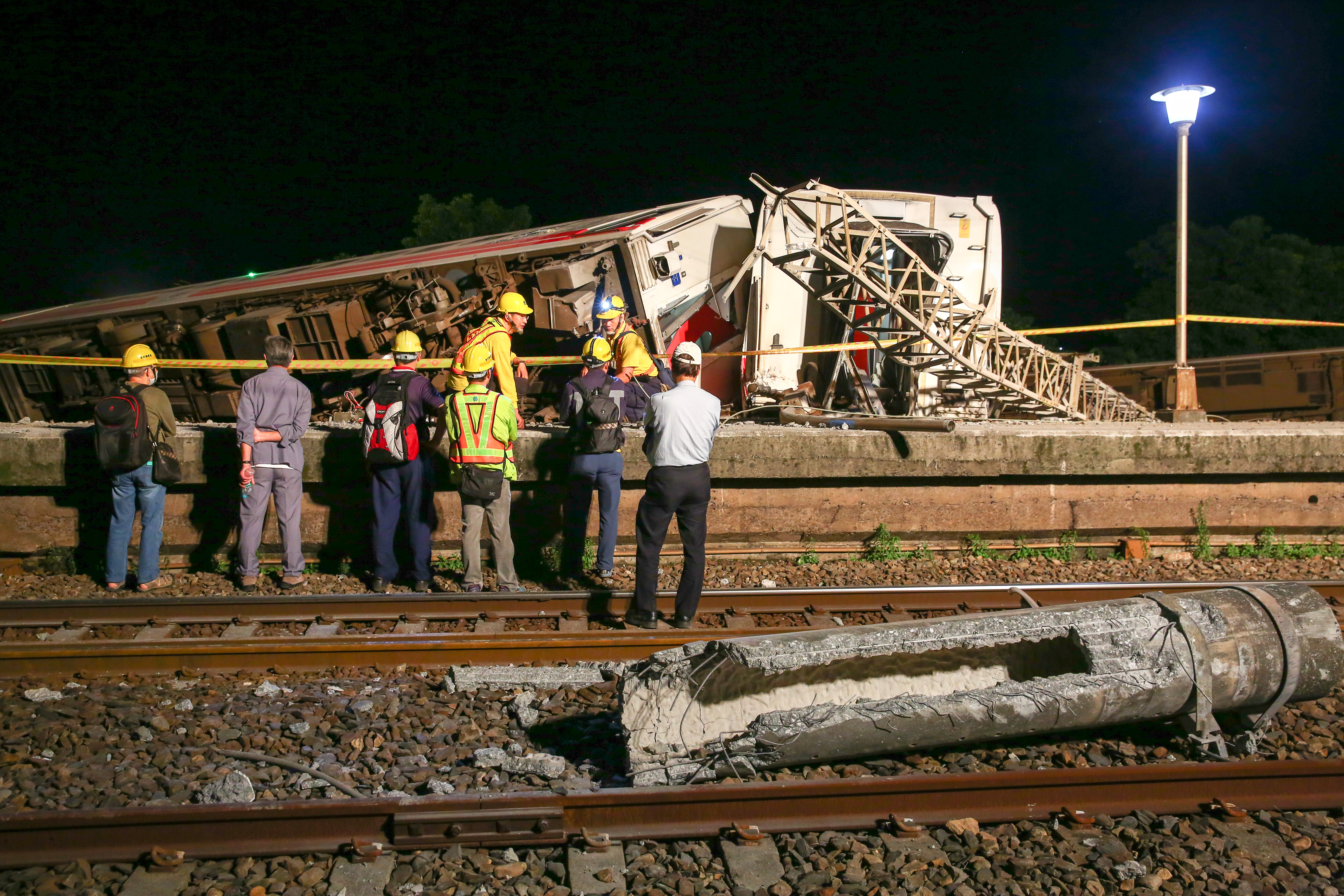 普悠瑪3462次翻覆案，造成18人罹難、267人受傷。