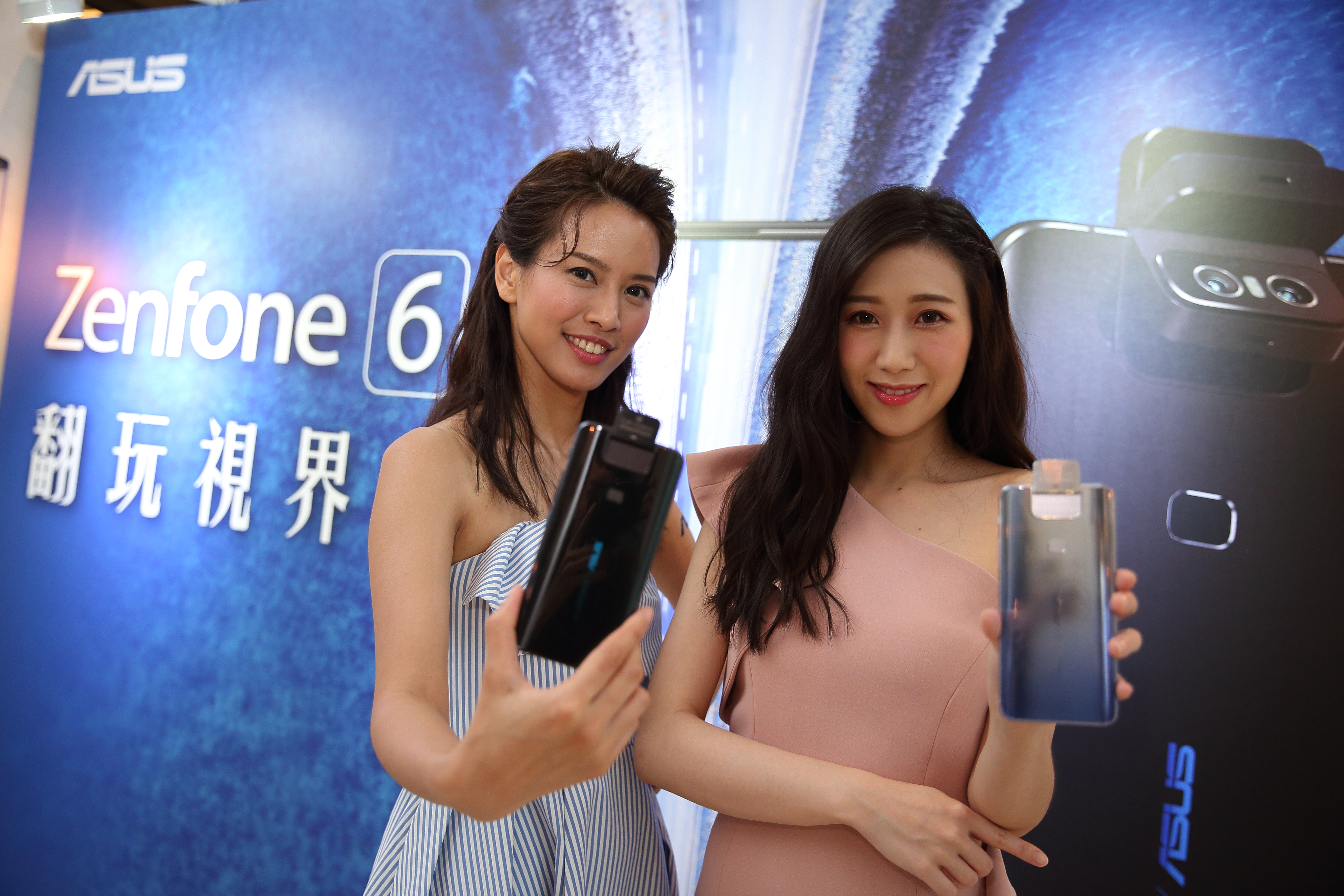 華碩ZenFone 6最大特色就是搭載180度翻轉鏡頭。