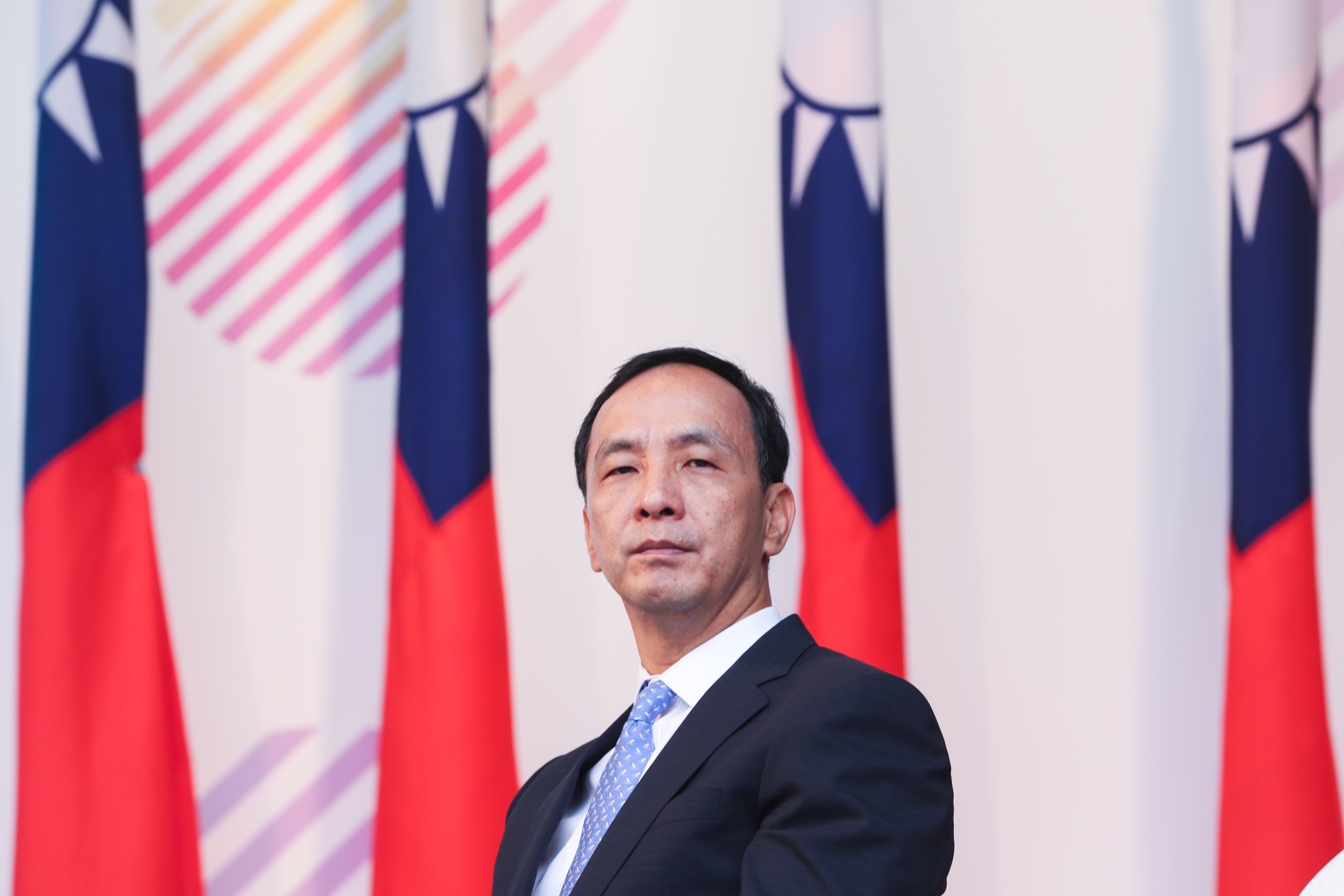  朱立倫評論反送中遊行，認為「今日香港，永遠不會成為明日台灣」。