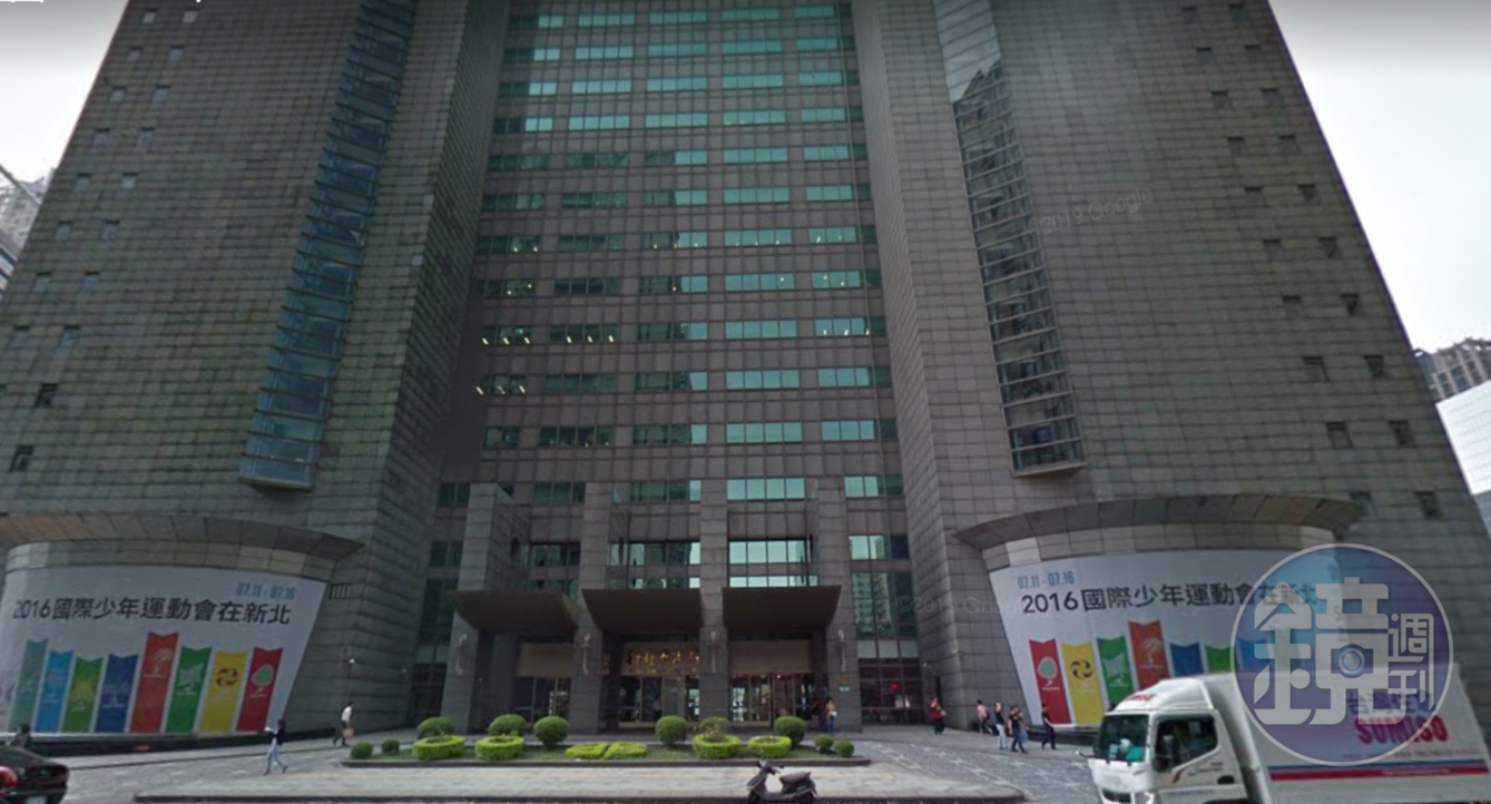 新北市工務局遭民眾投訴刻意刁難送件，讓民眾無所適從。（翻攝Google Map）