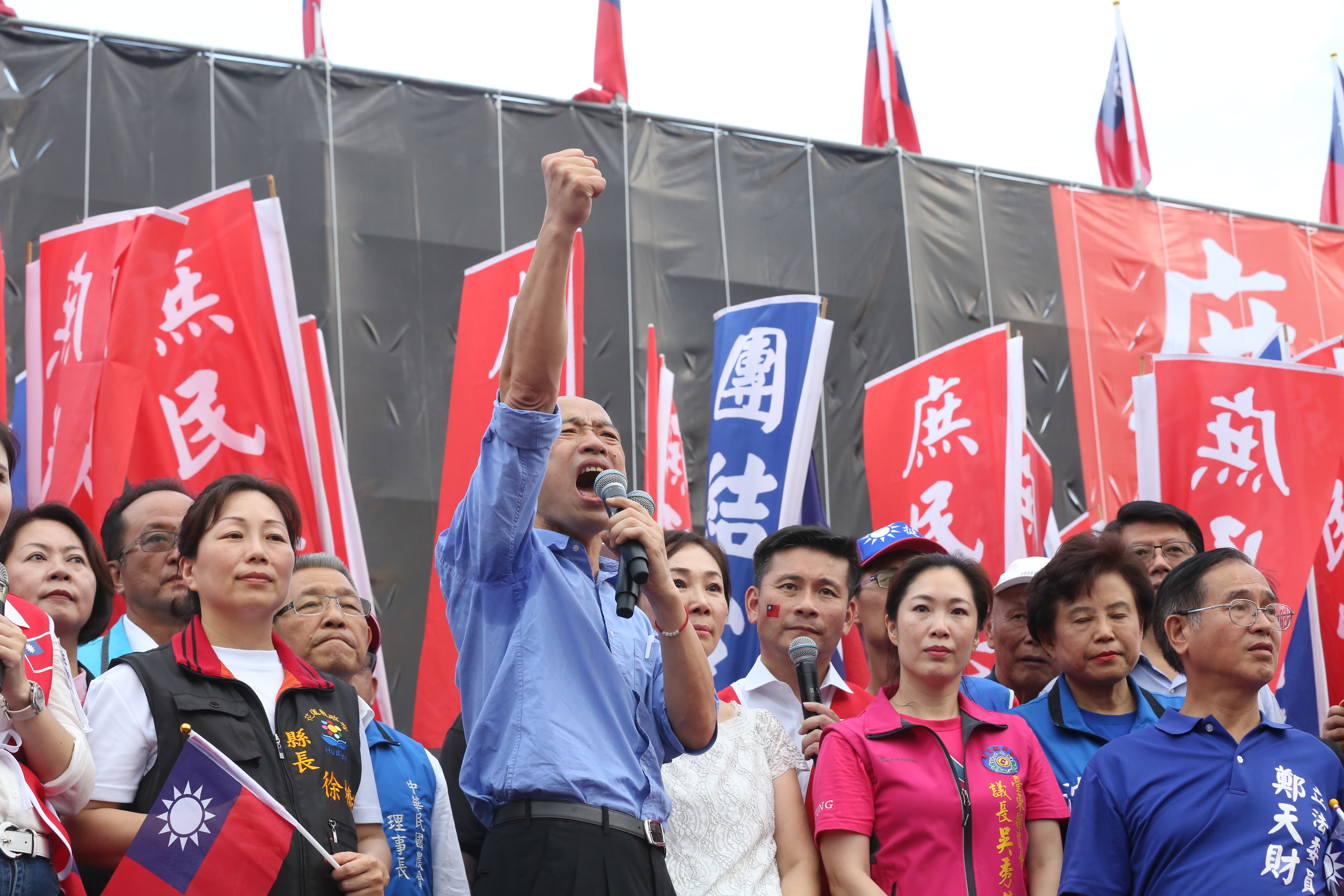 高雄市長韓國瑜8日在花蓮造勢，拋出國道6號延伸到花蓮，被許多專家打臉不可行。