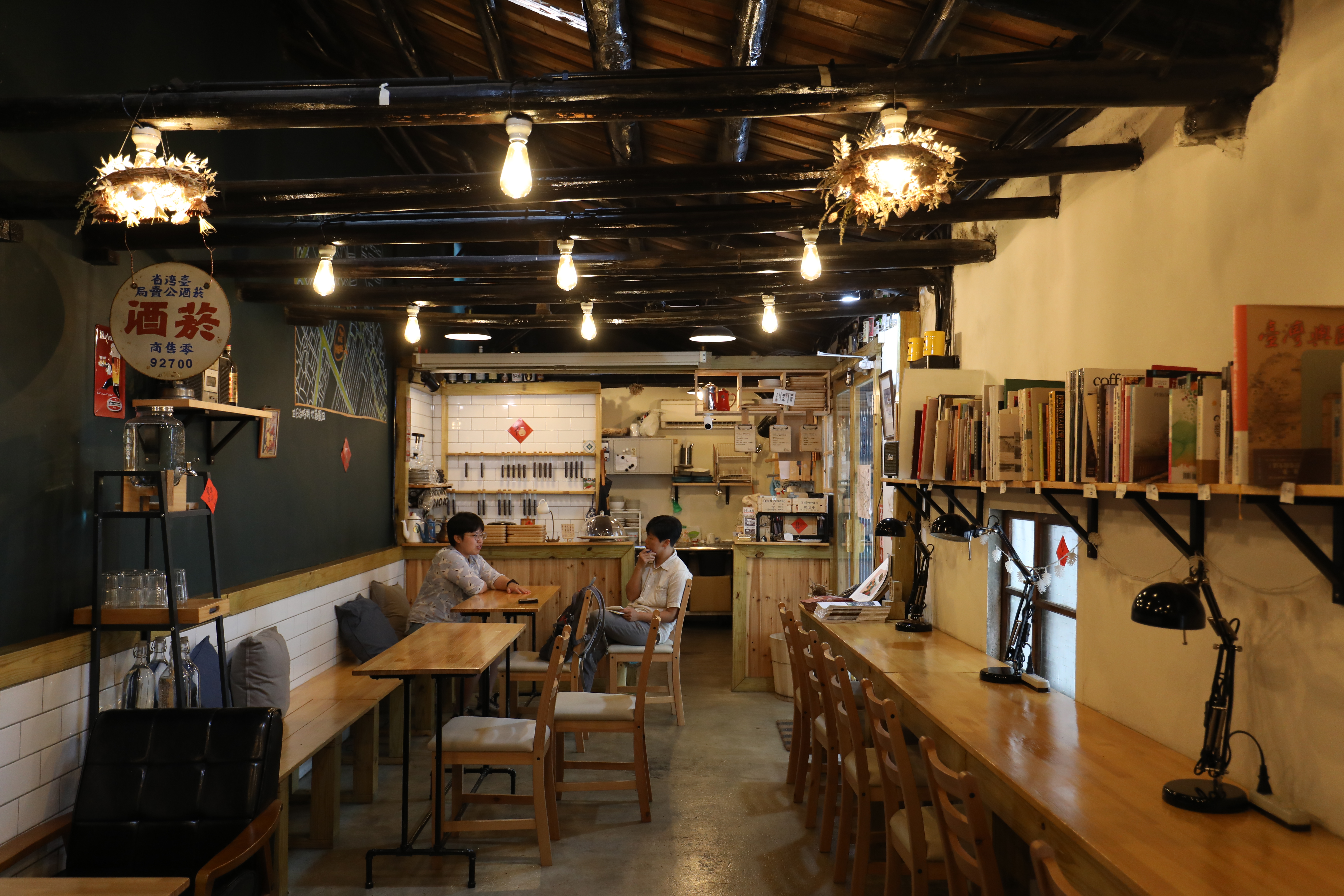 老屋的寧靜氛圍，使得「草店尾事務所」多了一份文青滋味。