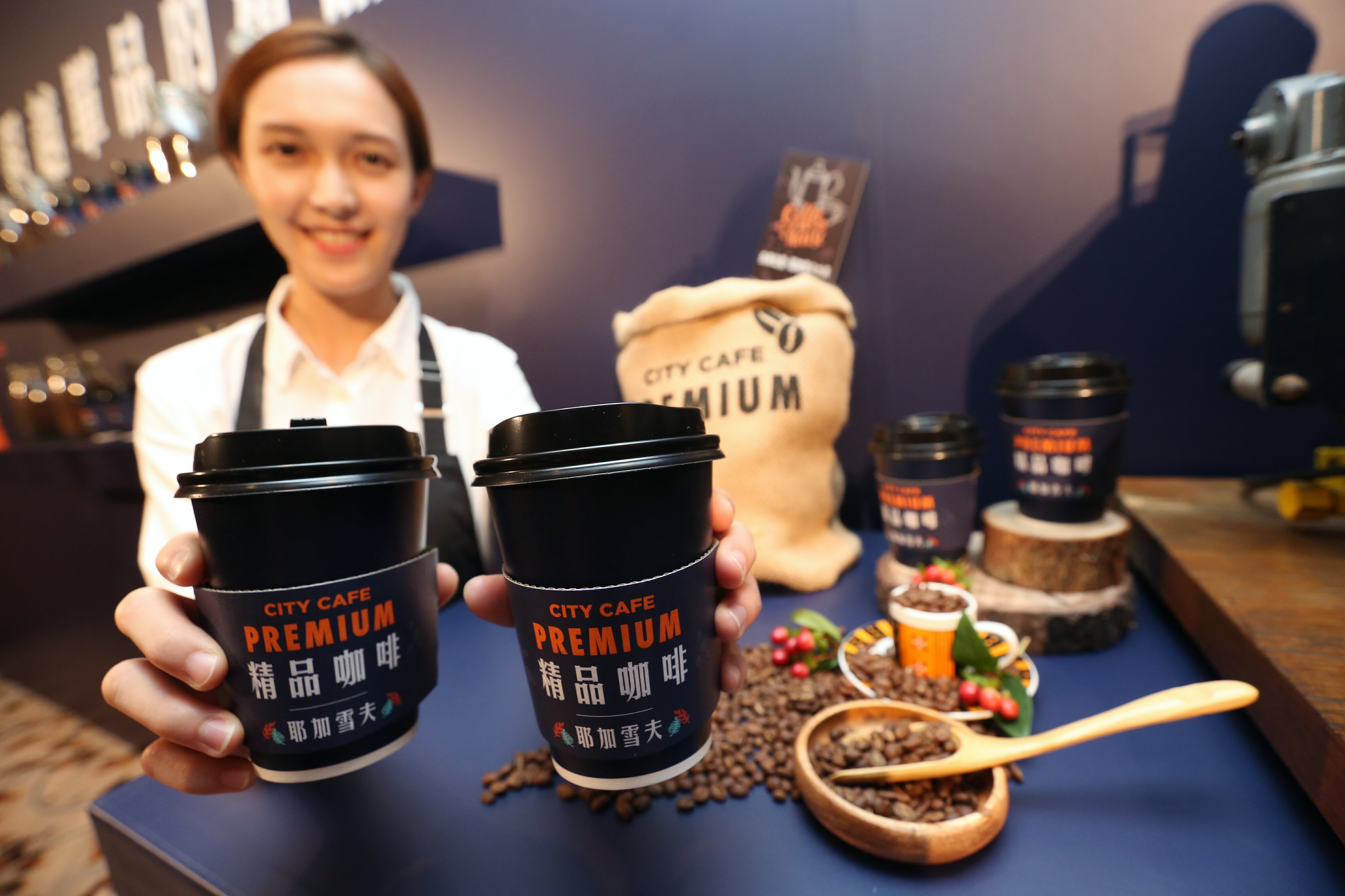 統一超商今年擴大精品咖啡版圖，現煮精品咖啡預計年底將展至1,000店。