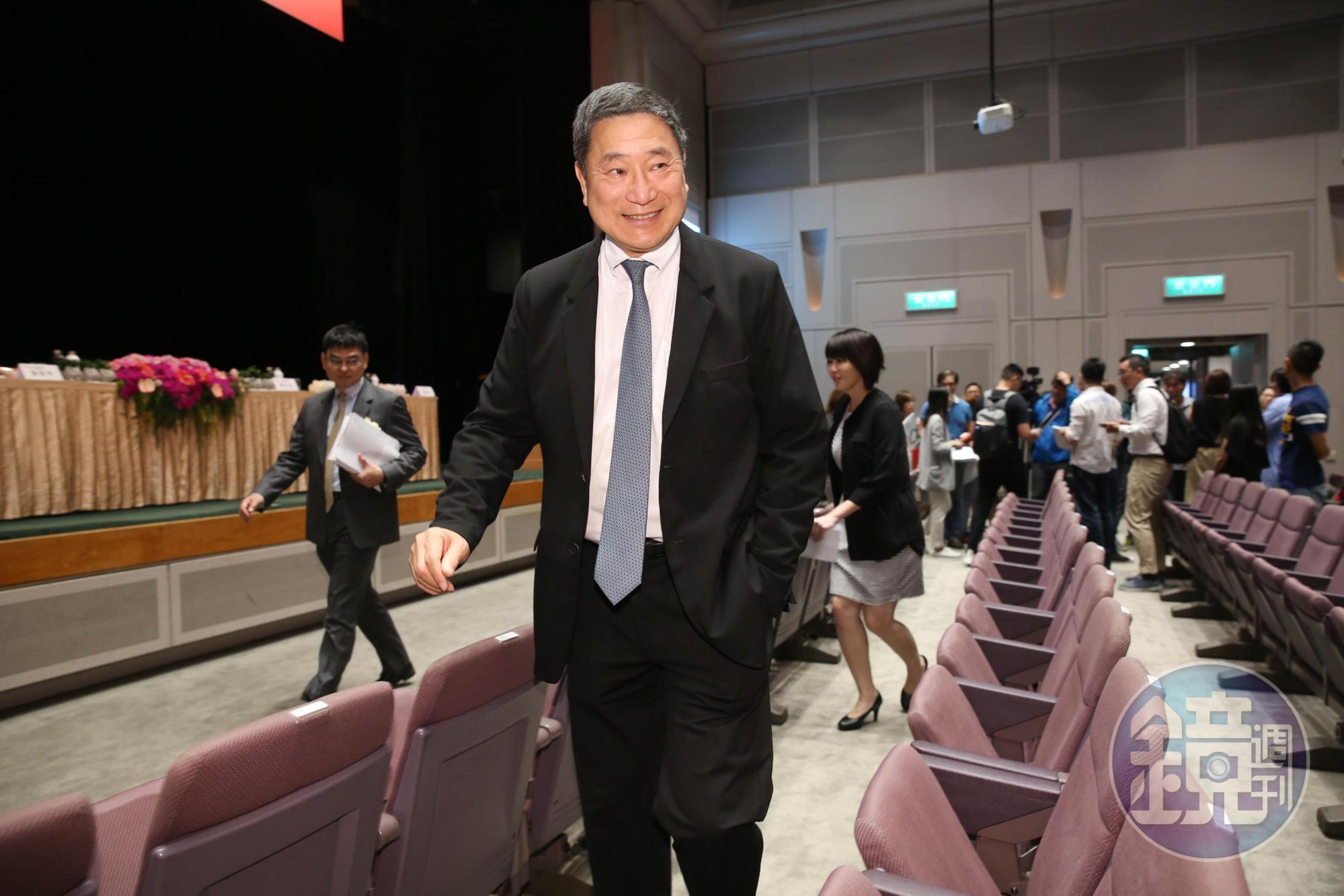 為爭取台泥和平廠成生態工廠,張安平呼籲,「工廠不是惡魔」。