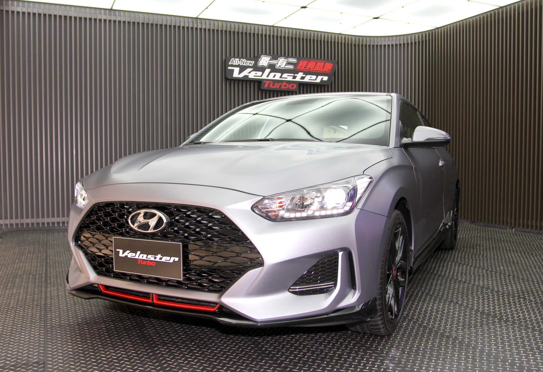 【新車登場】酷跑現身！HYUNDAI All-New VELOSTER