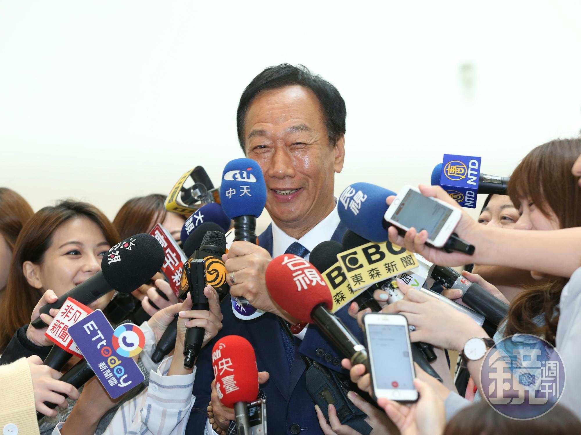 郭台銘10年前捐贈150億元打造台大癌醫,今日宣布再捐50億元。