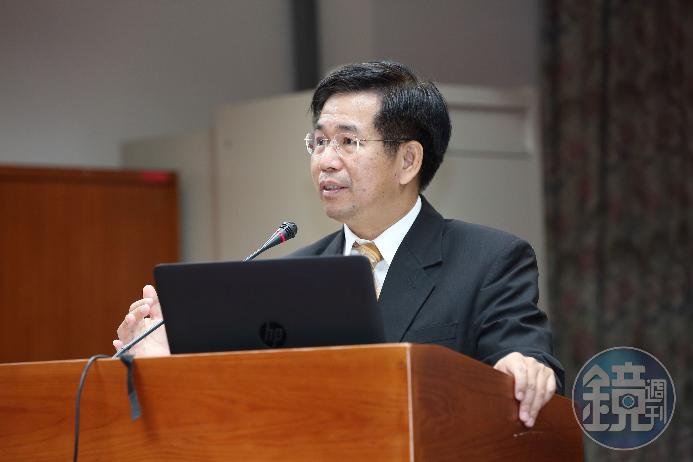 教育部長潘文忠今向內政部警政署舉報散播性平謠言者。
