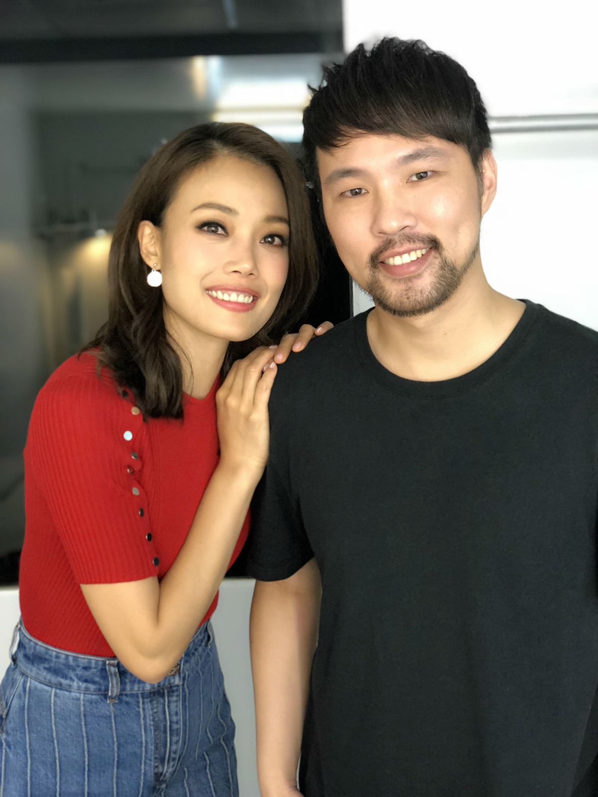 陳威全找來香港天后容祖兒首次合唱情歌〈後來的我們怎麼去愛〉，細數2人淵源竟已是17年前，原來陳威全的「第一次」就獻給容祖兒！（上行娛樂提供）