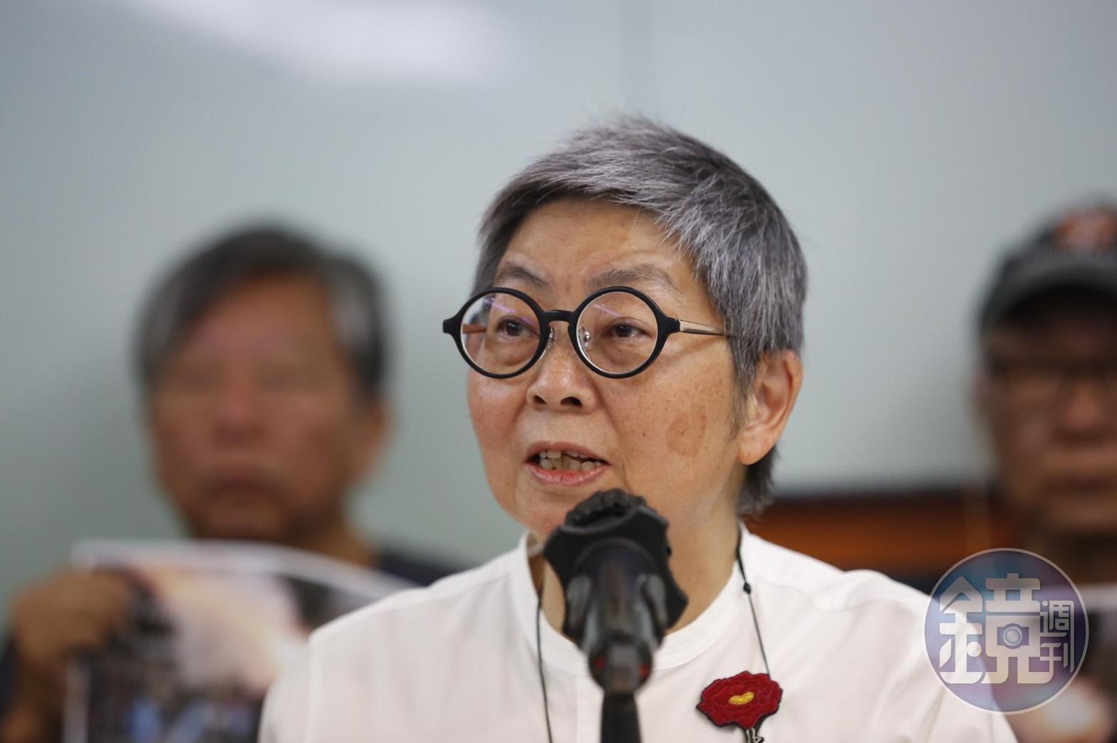 律師吳靄儀。