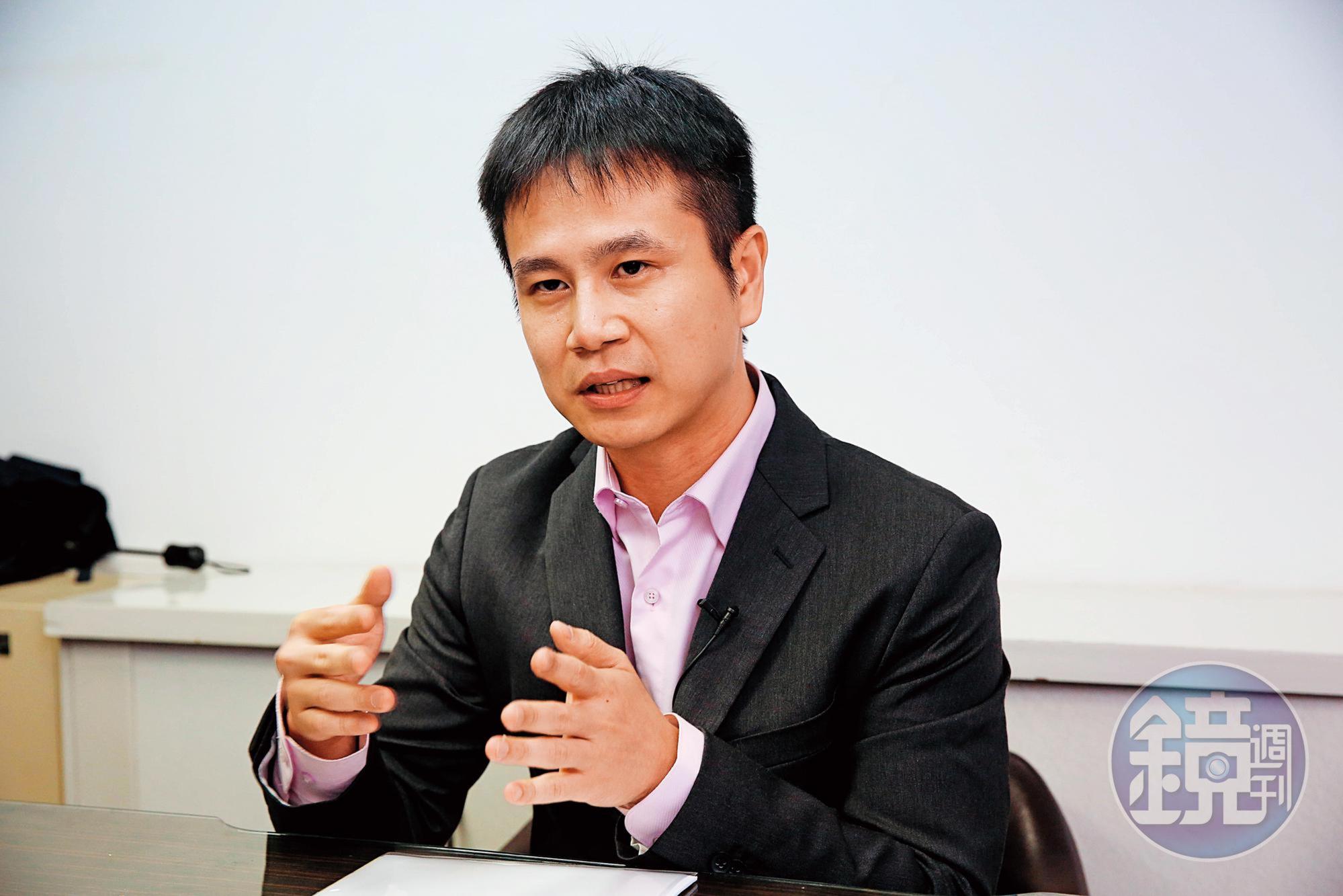 律師沈靖家說，靈骨塔詐騙集團會透過特殊管道，找到過去曾買過靈骨塔、骨灰罈者的名單，再進行詐騙。