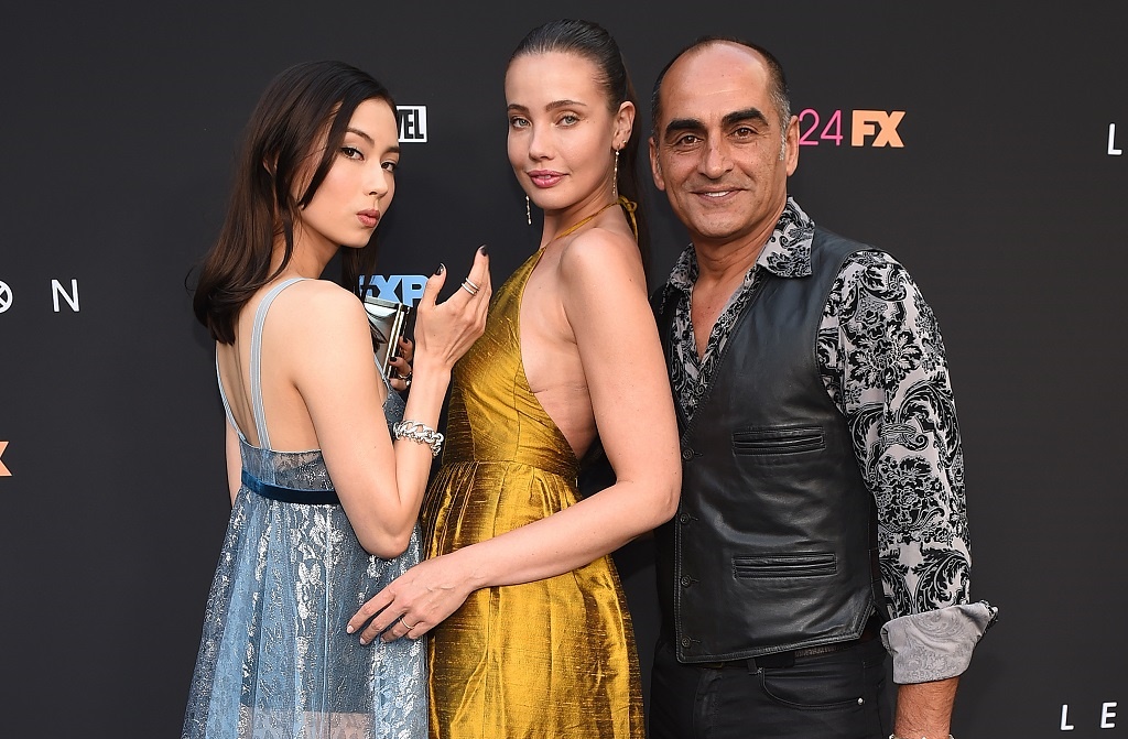  FOX+影集《變種軍團》將推出最終季，年僅20歲的新人Lauren Tsai（左一）成為該季的最關鍵人物。（FOX頻道提供）